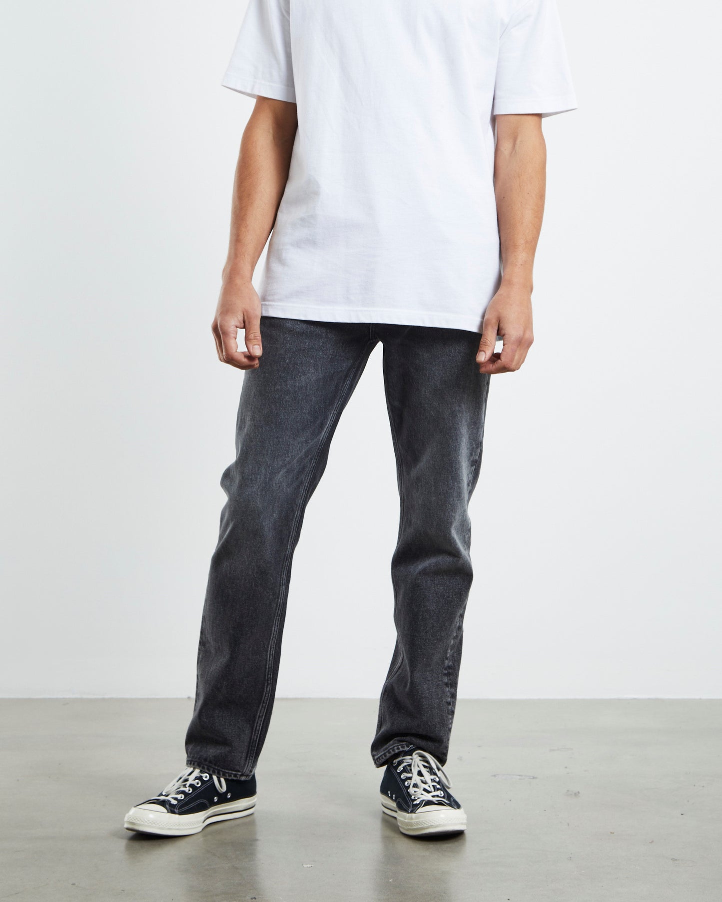 Ray Straight Jeans Dead Moon Grey