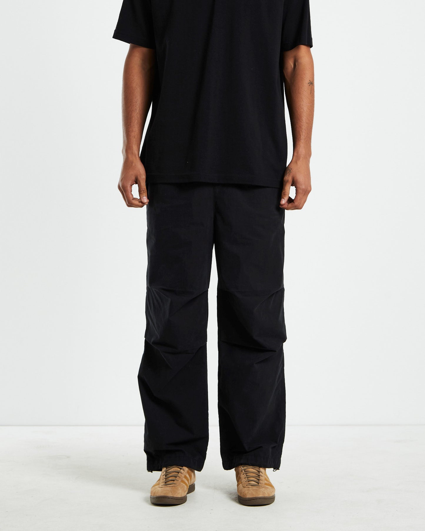 Parachute Pants Black