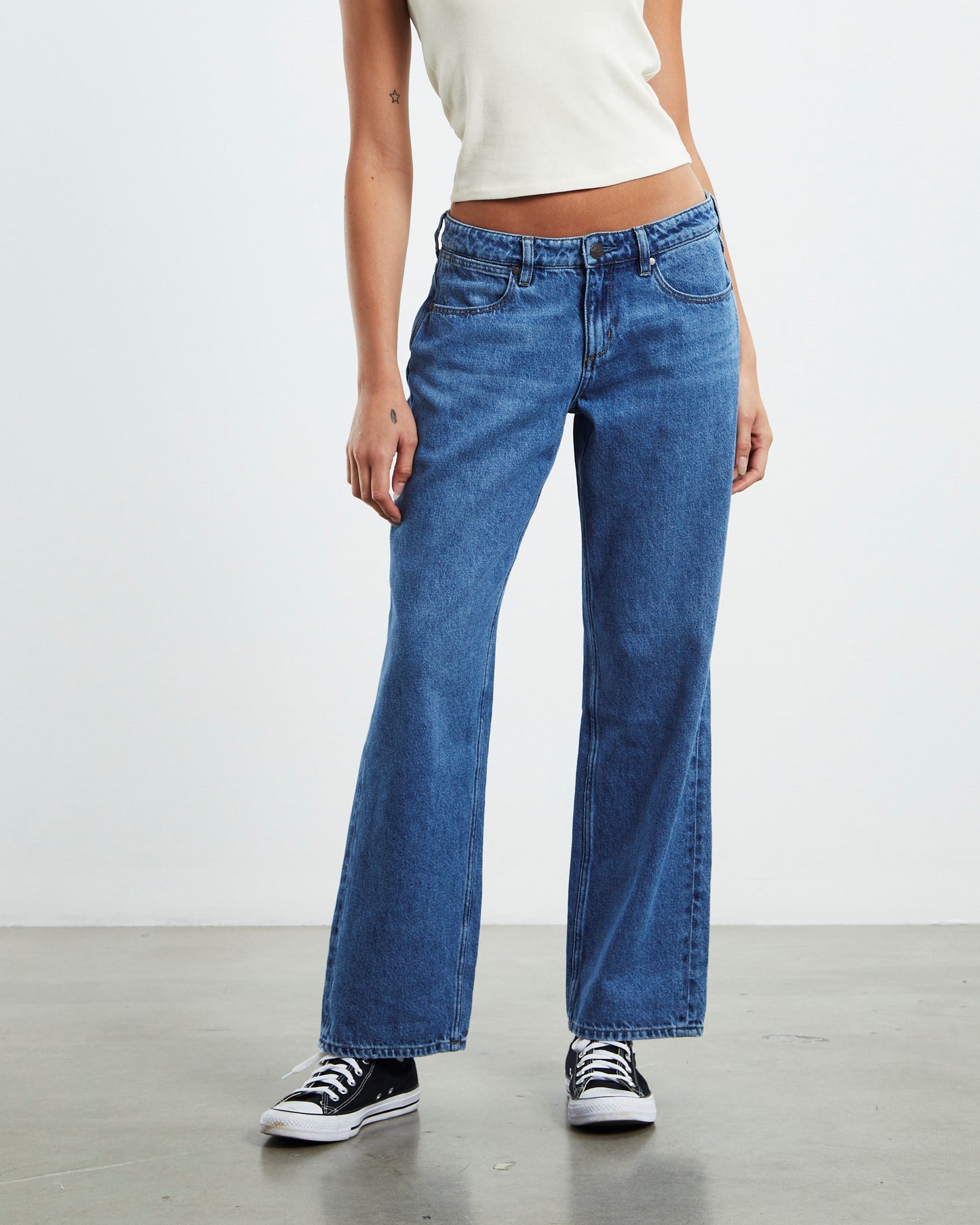 Low Rise Bella Baggy Jeans Teen Spirit Blue