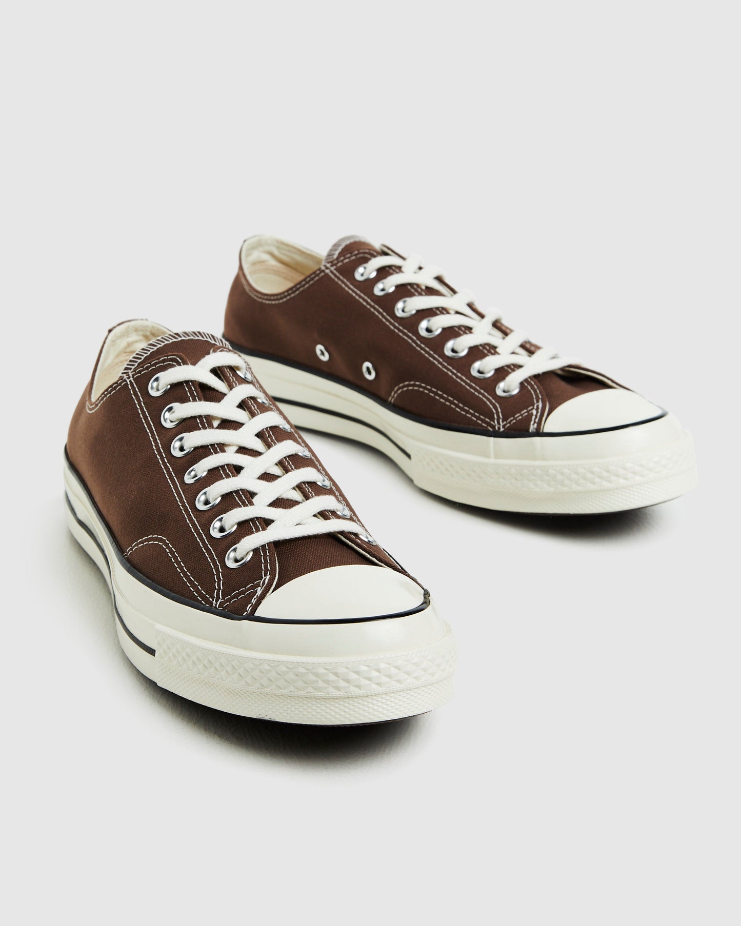 Chuck 70 Ox Sneakers Squirrel Friend Brown