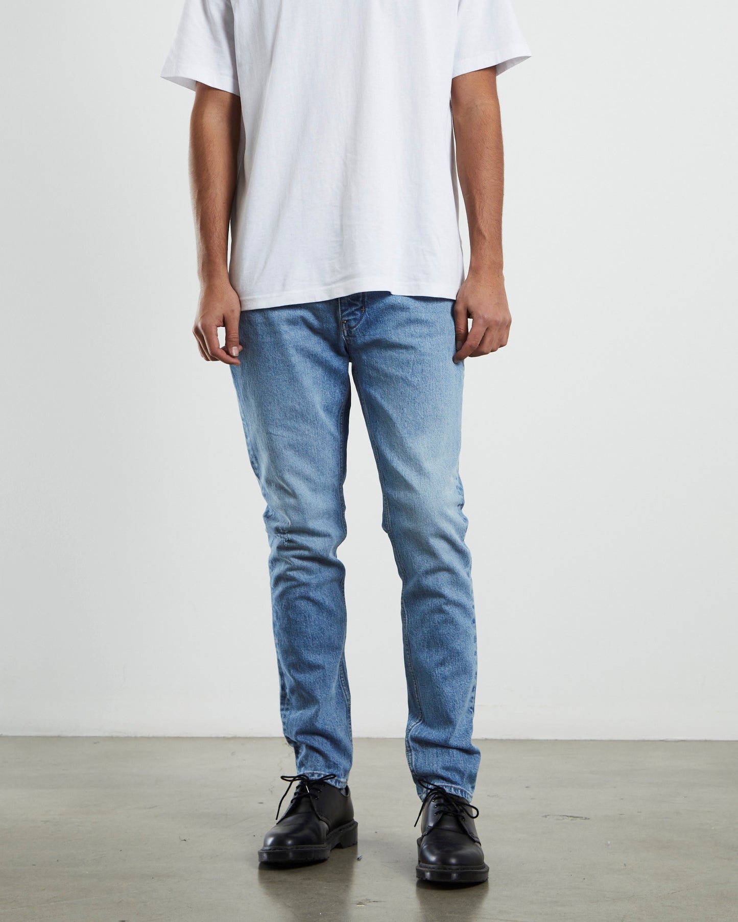 Ray Tapered Slim Denim Jeans Disorder