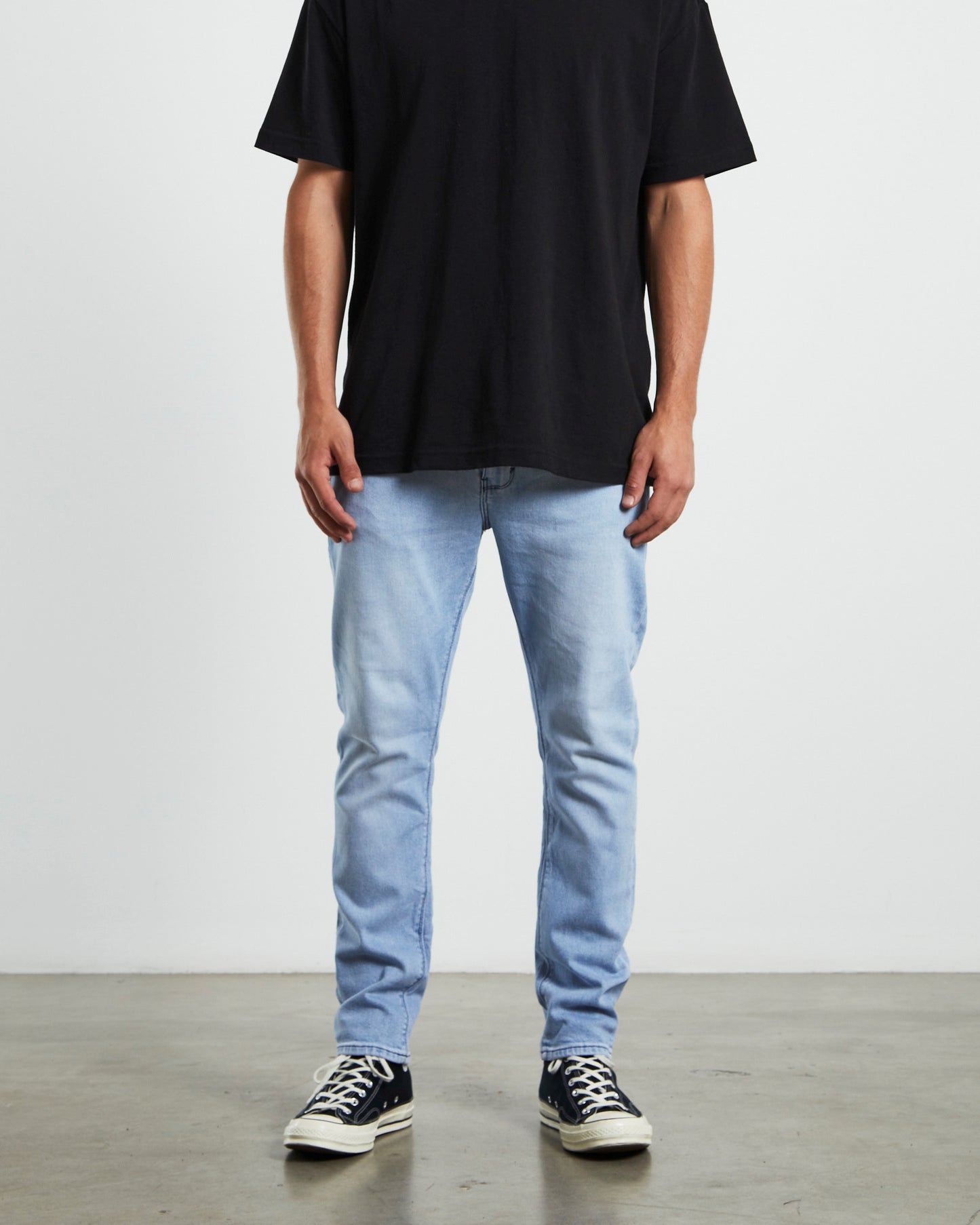 A Dropped Slim Denim Jeans Ultra World
