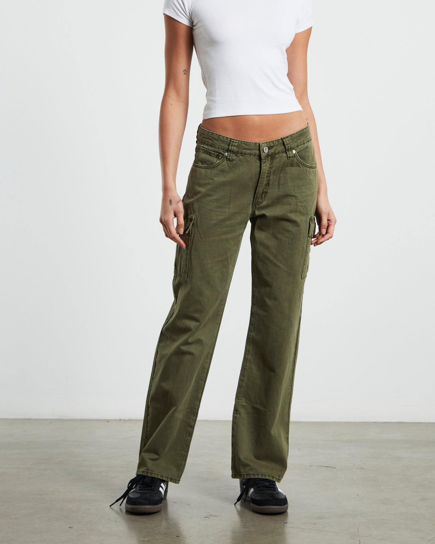 A Low Carrie Cargo Pants in Y2K Green
