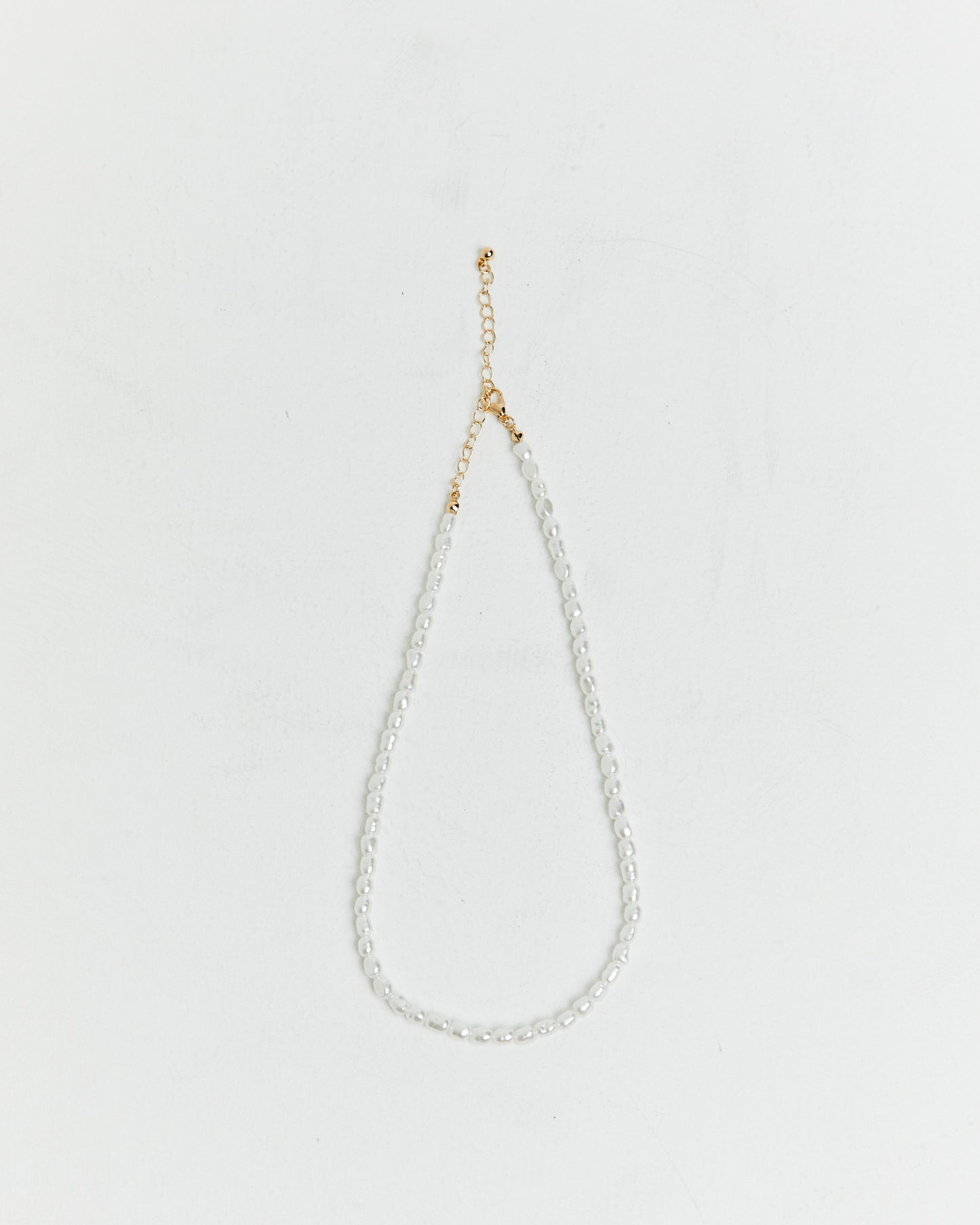 Pearl Choker Necklace in White