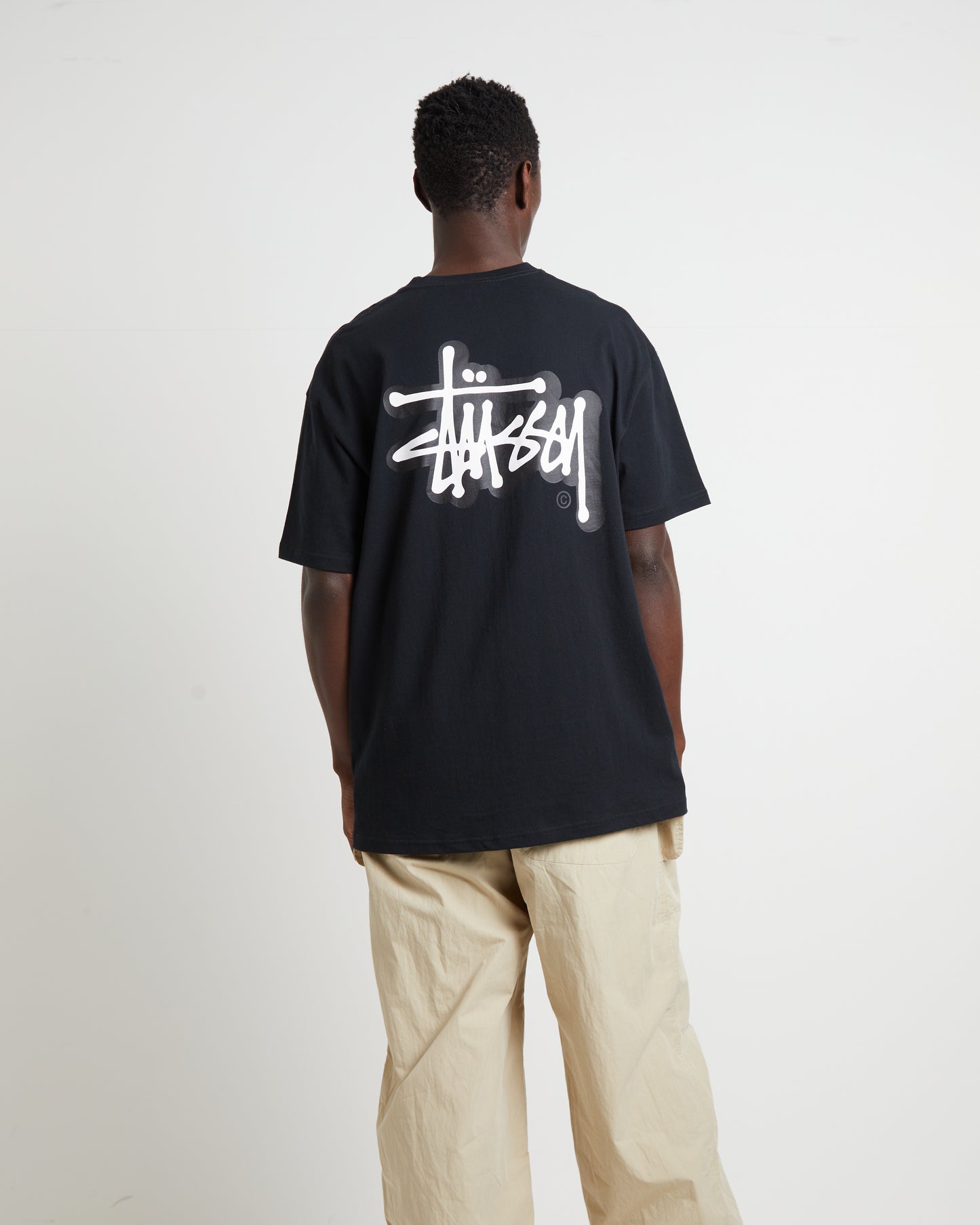 Solid Offset Graffiti Short Sleeve T-Shirt in Black