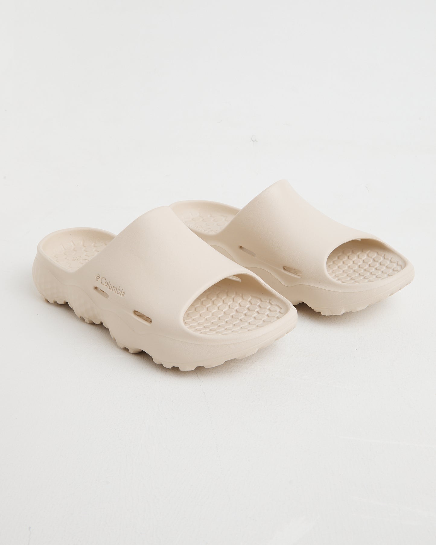 Thrive Revive Slides in Dark Stone