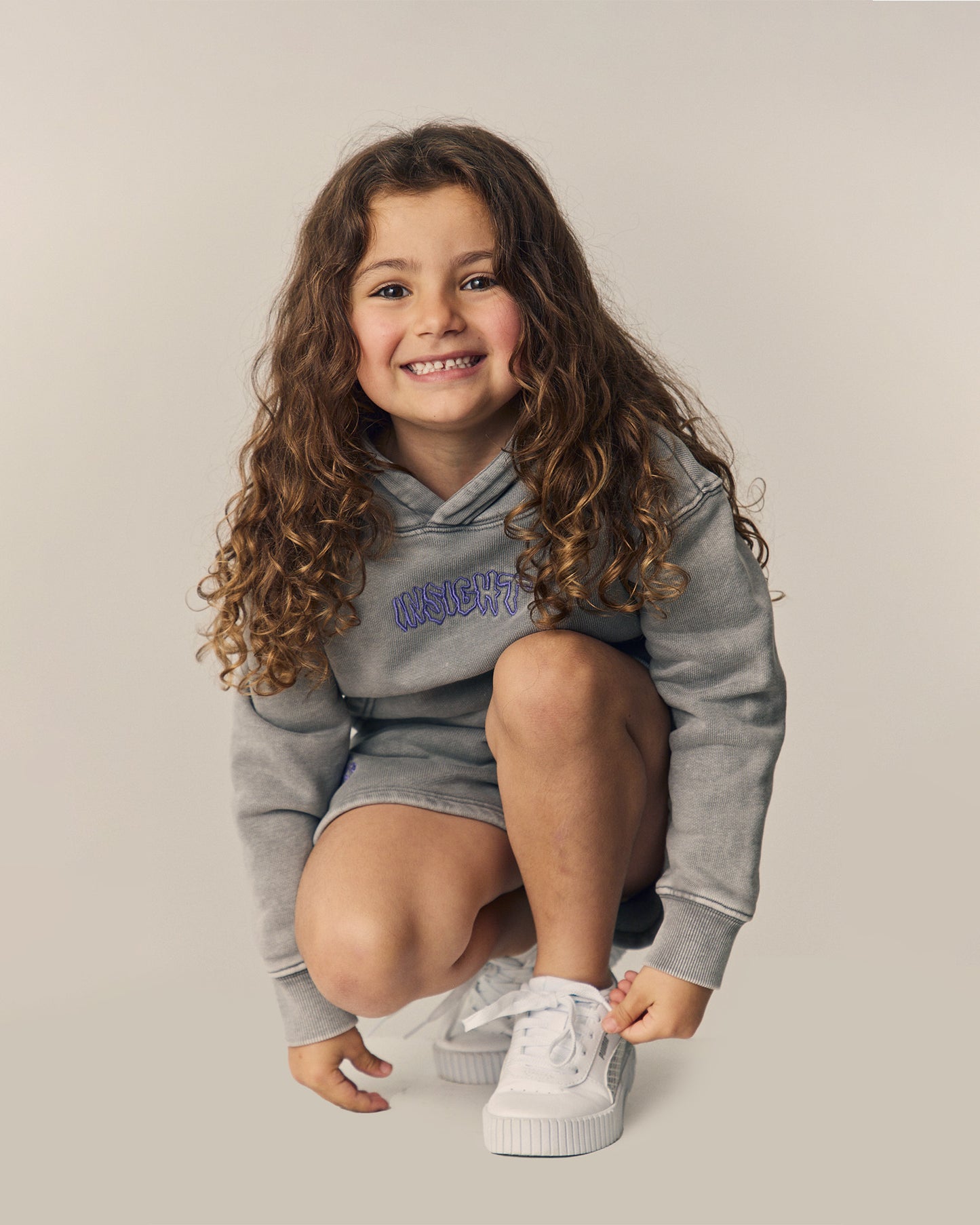 Girls Fleece Hood in Grey