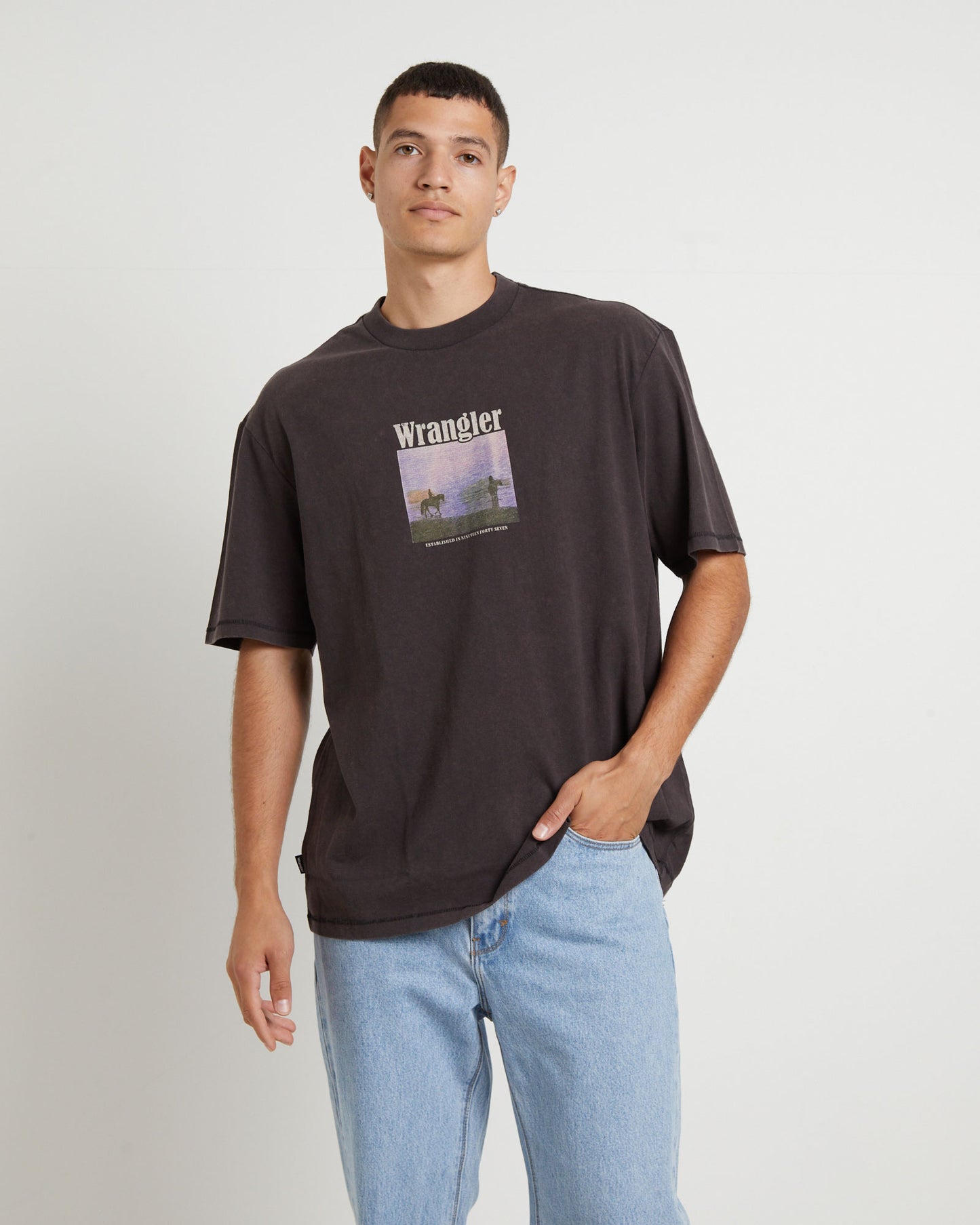 Dusk Riders Slacker T-Shirt in Worn Black
