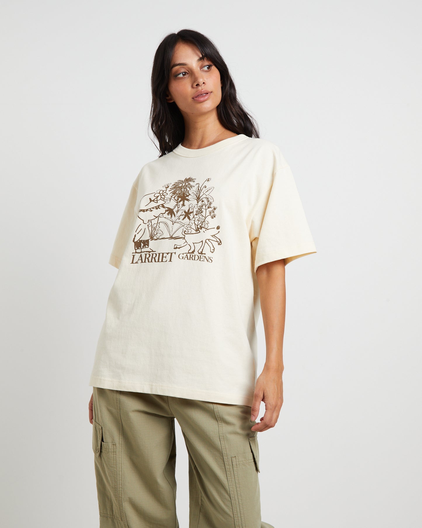 Larriet Gardens Short Sleeve T-Shirt in Natural