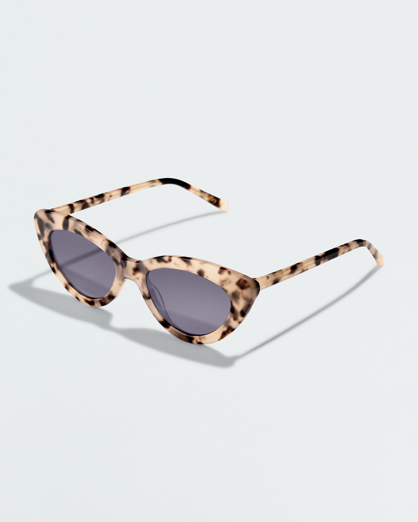 Harley Sunglasses in Cream Tort