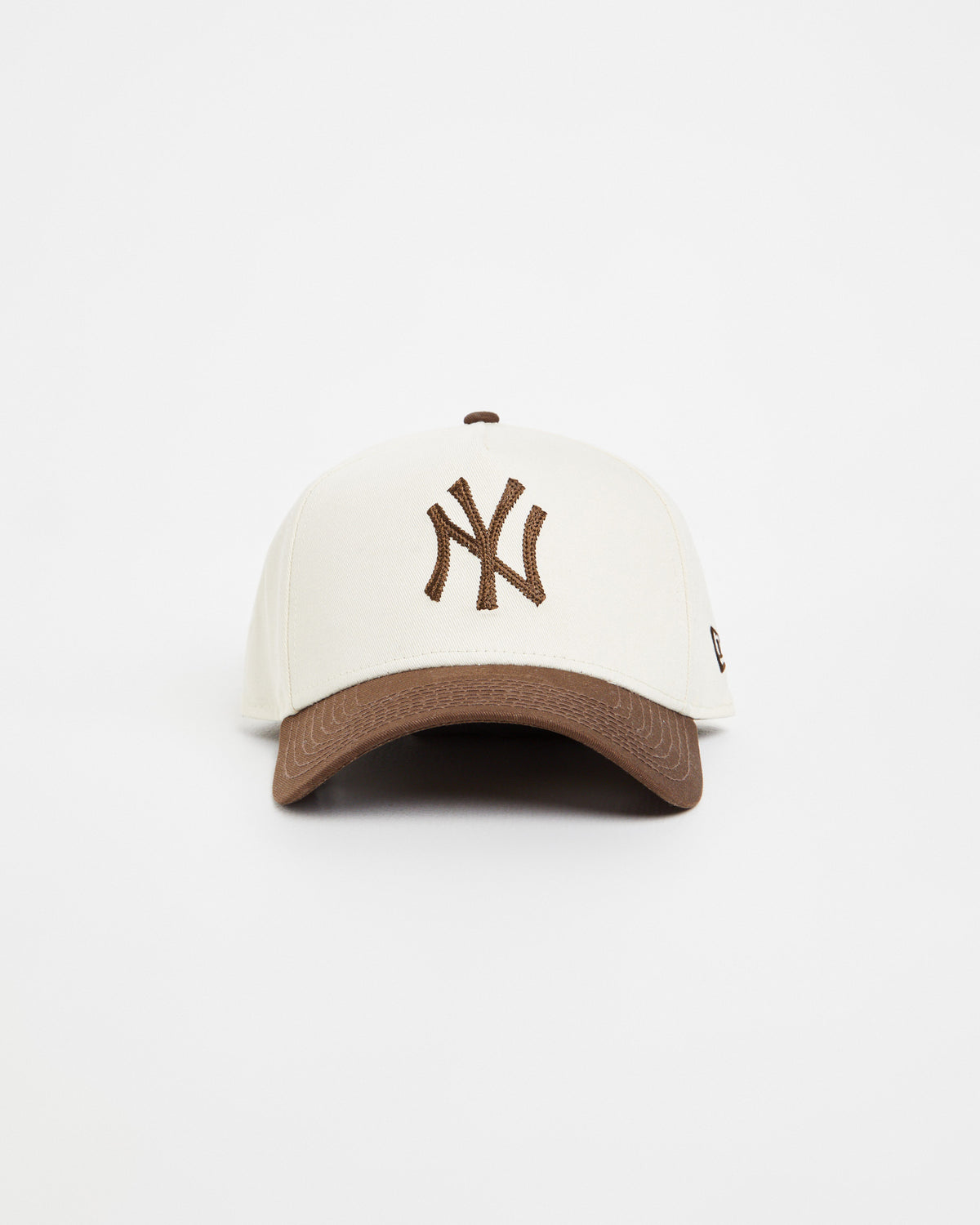 9Forty A- Frame Two Tone New York Yankees Winecork Chainstitch Cap WALNUT