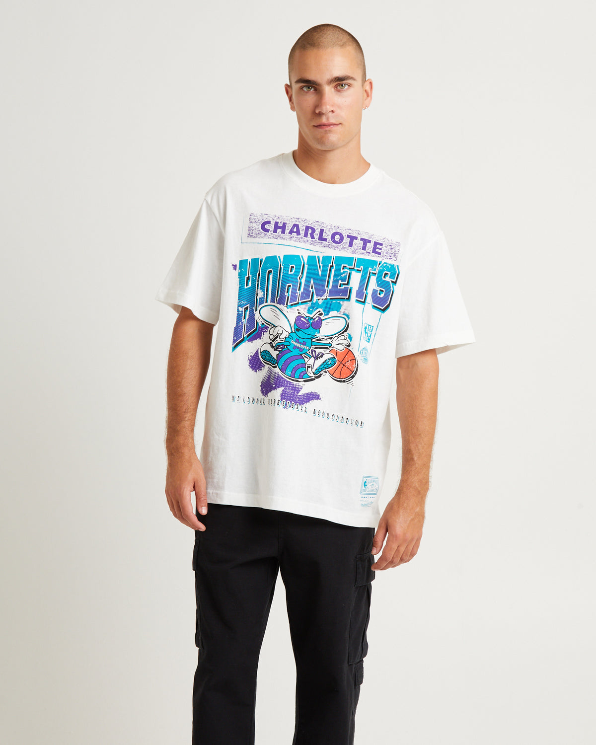 Brush Off 2.0 Hornets Short Sleeve T-Shirt Vintage White VINTAGE WHITE