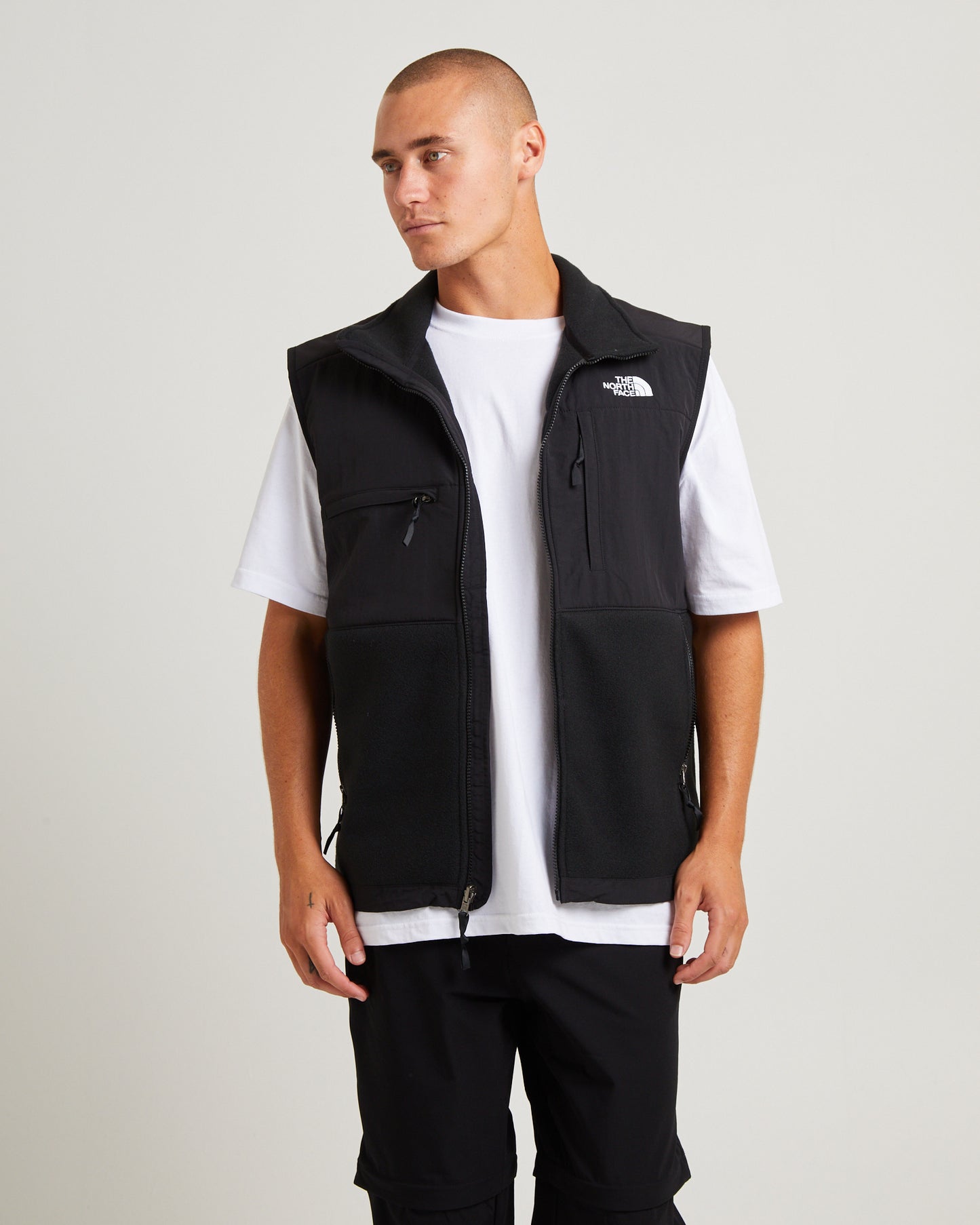 Denali Vest Black