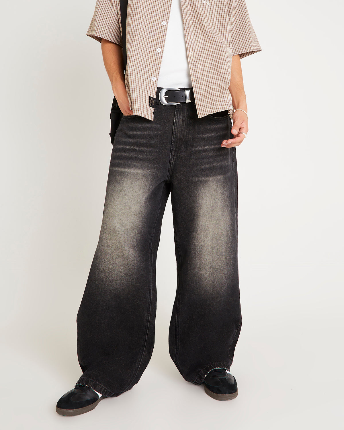 Prism Wide Denim Jeans BLACK