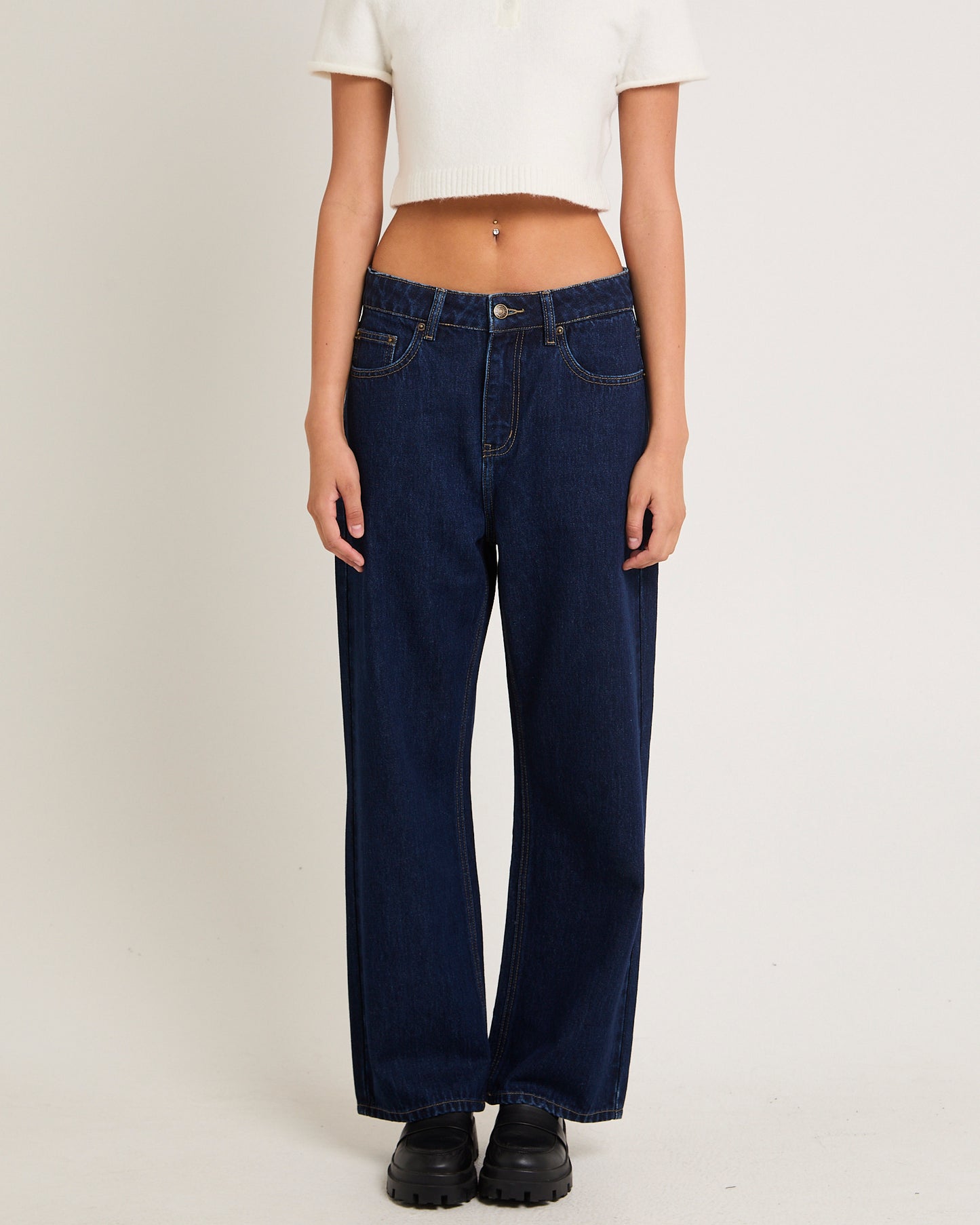 Alexa Mid Rise Relaxed Denim Jeans