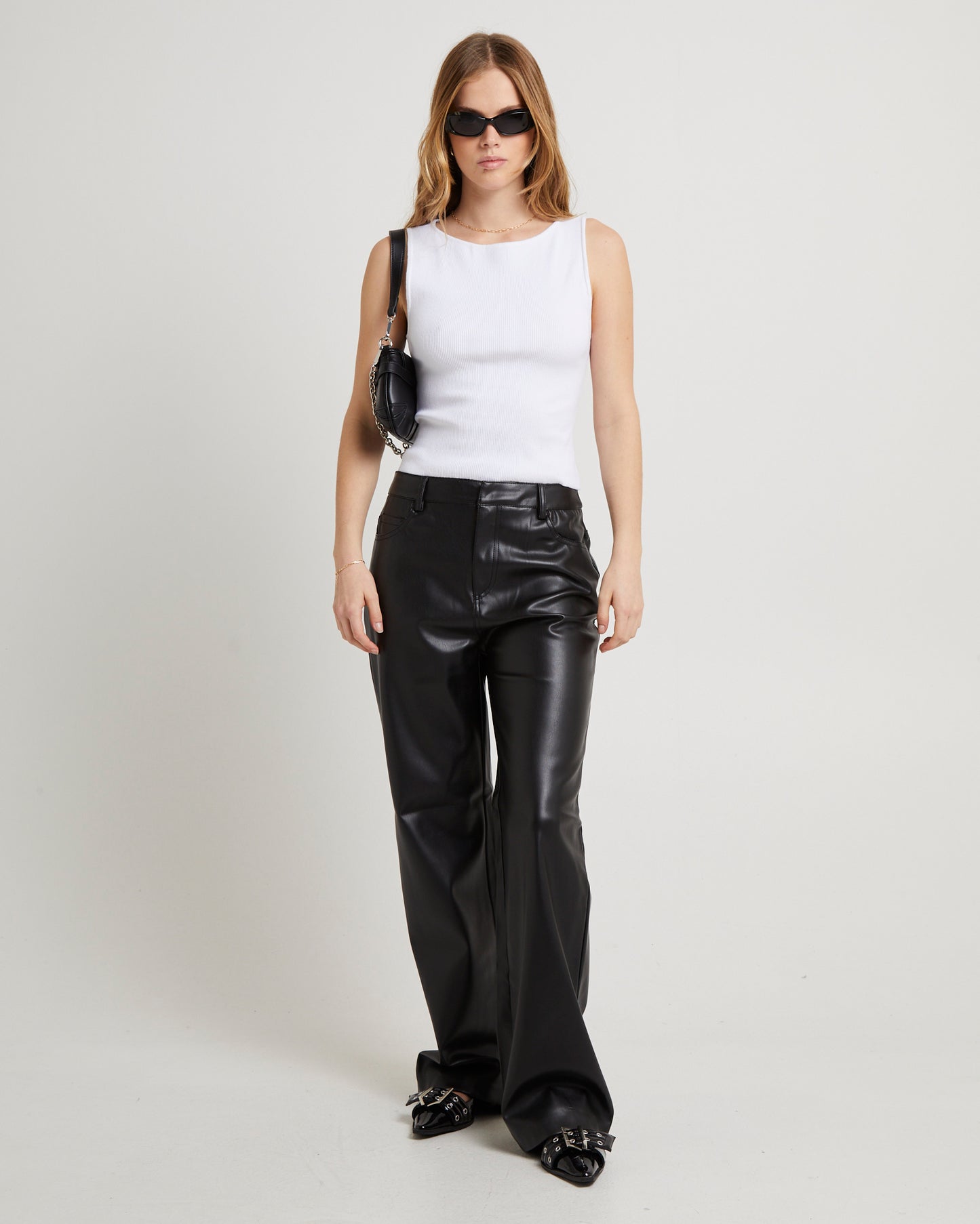 Jadey Relaxed PU Pants Black