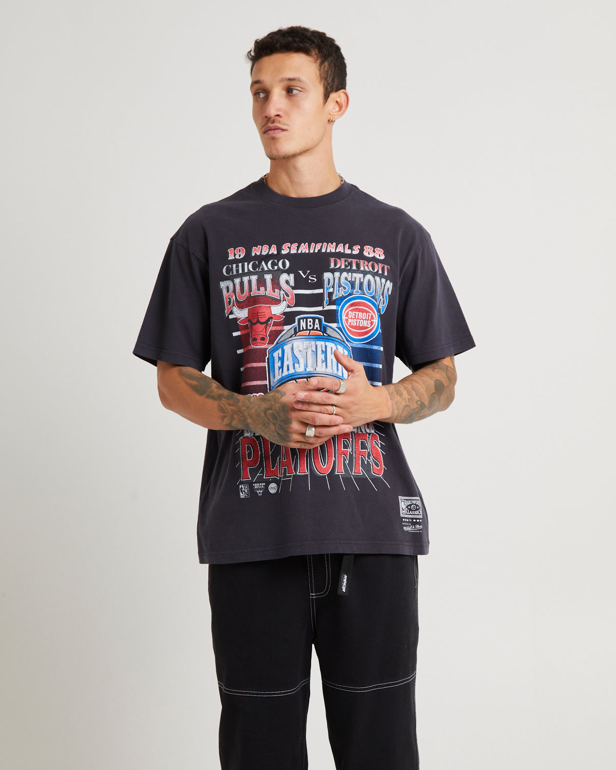 1988 Playoffs Bulls vs Pistons Short Sleeve T-Shirt BLACK
