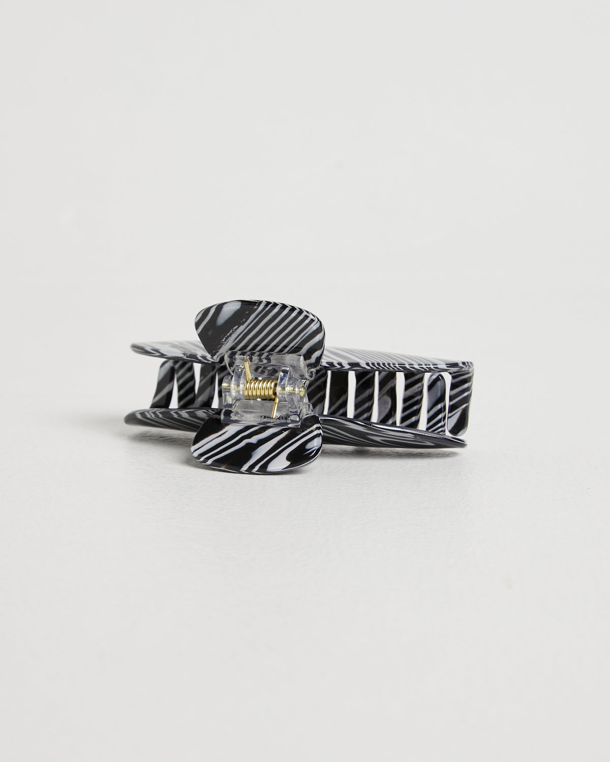 Reah Resin Clip BLACK