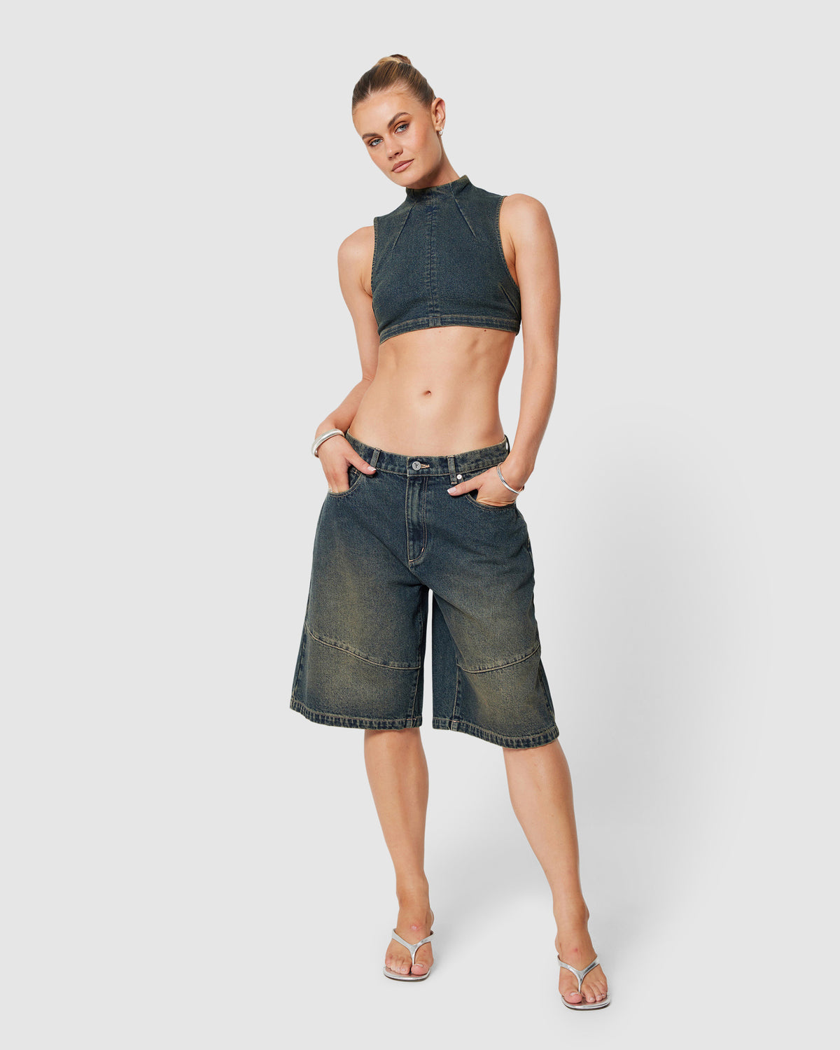 95 Super Baggy Denim Jorts Quinn TINT DARK BLUE