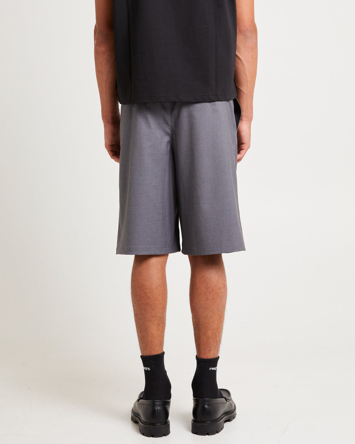 Blade Pleated Shorts CHARCOAL