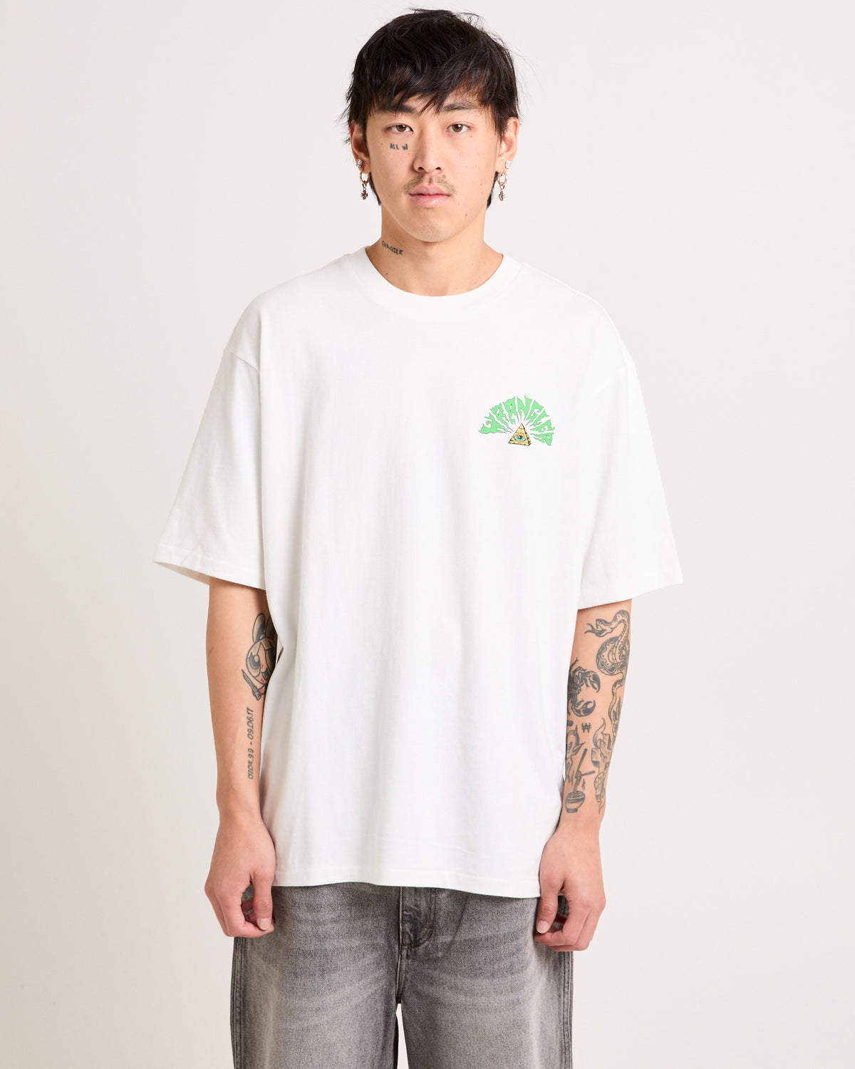 Broken Through Slacker T-Shirt WHITE