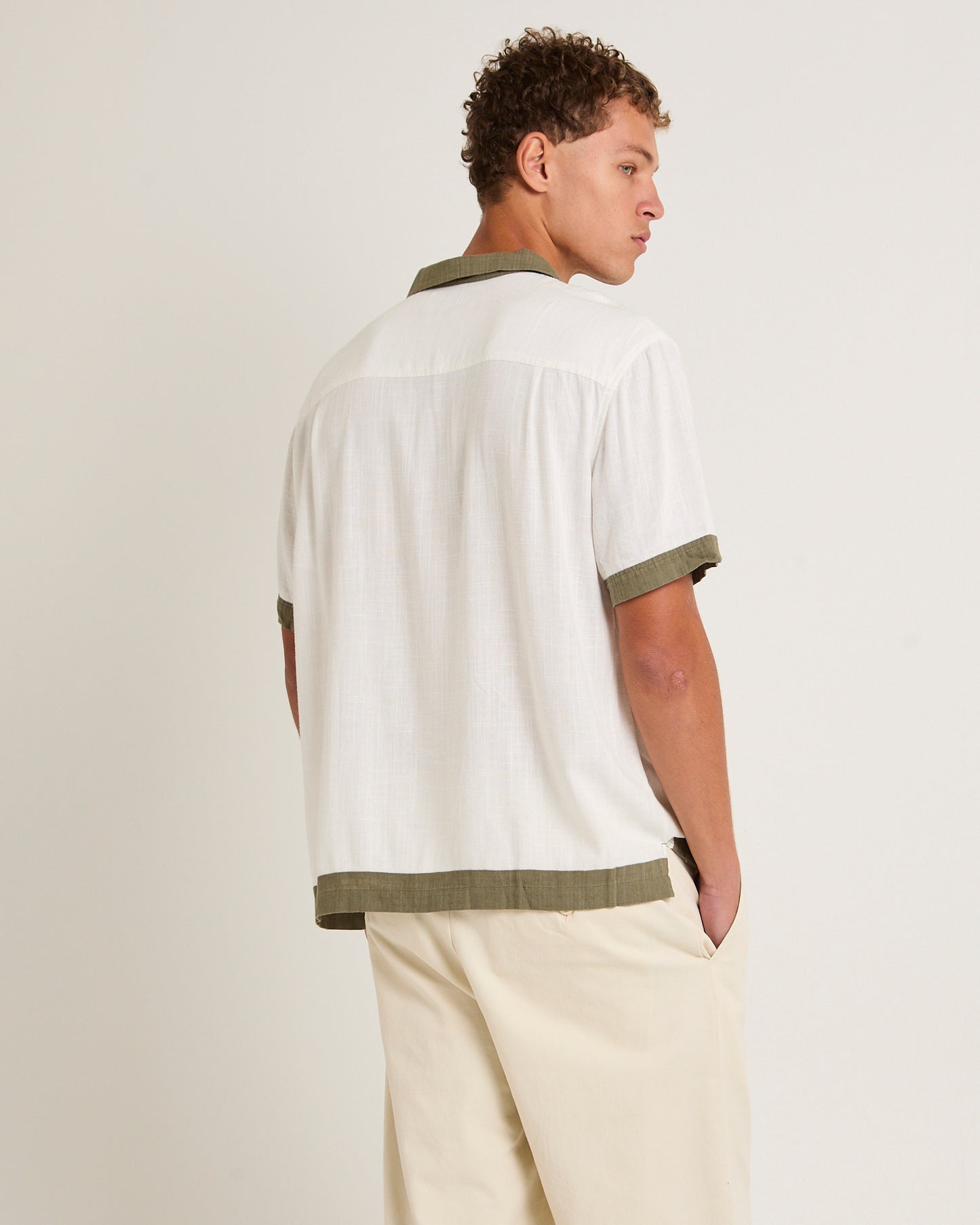 Border Linen Short Sleeve Resort Shirt