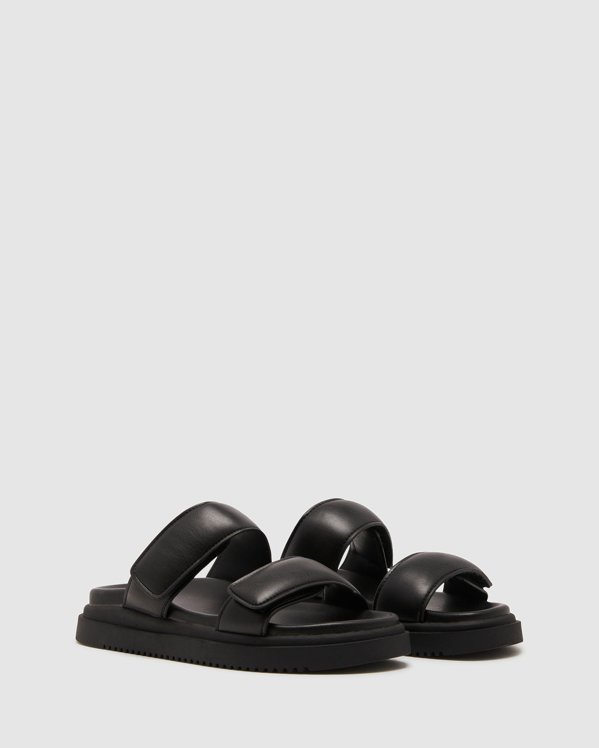 Pivot Flatform Sandals BLACK