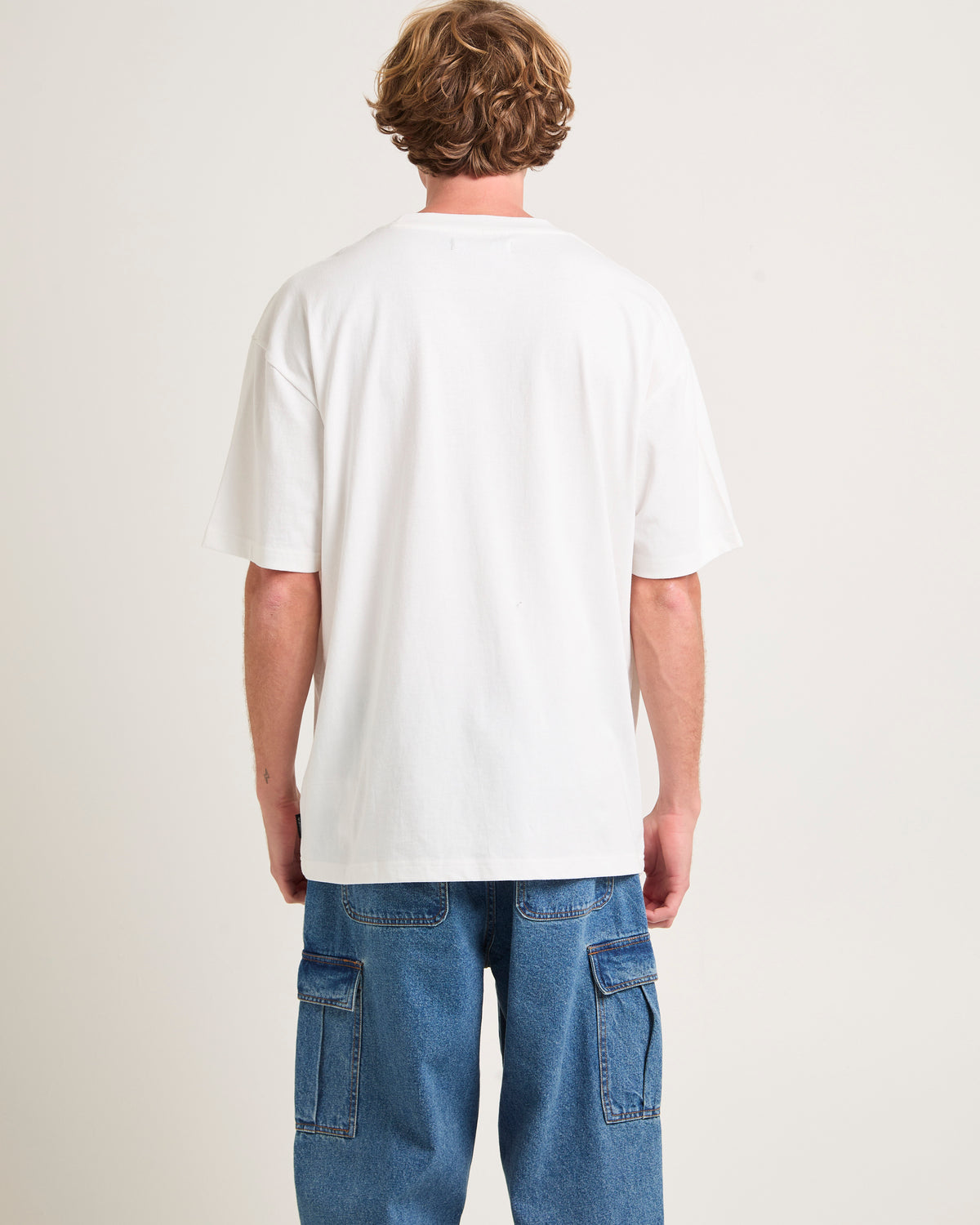 Surveliance T-Shirt WHITE