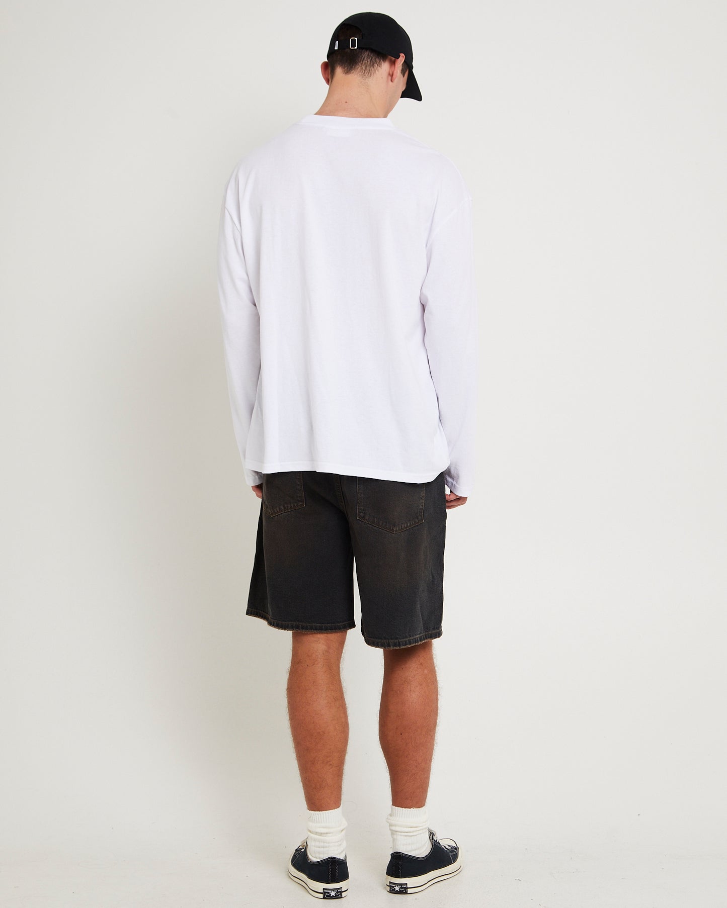 95 Baggy Denim  Short Dark Sky