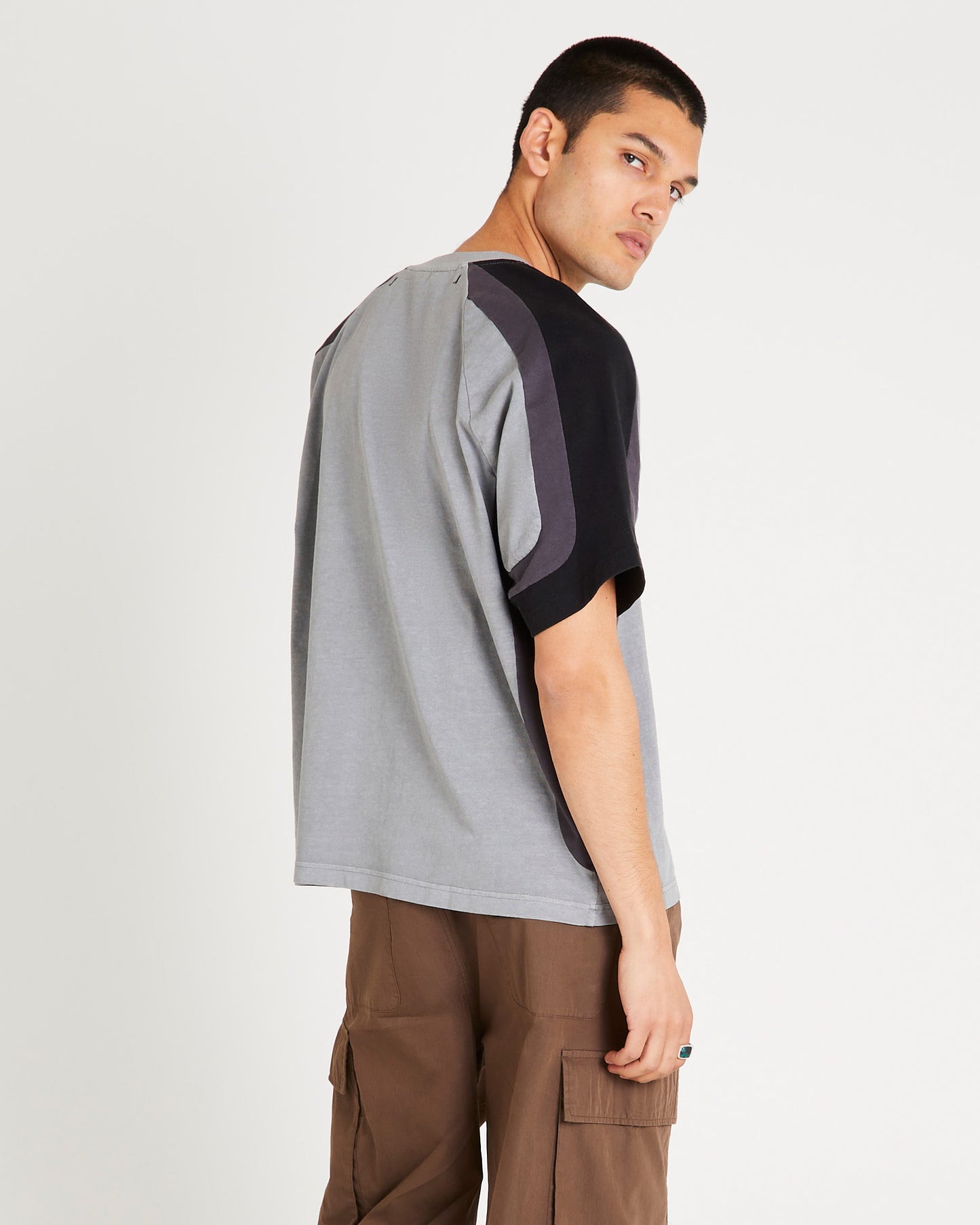 Novel Raglan Spliced T-Shirt