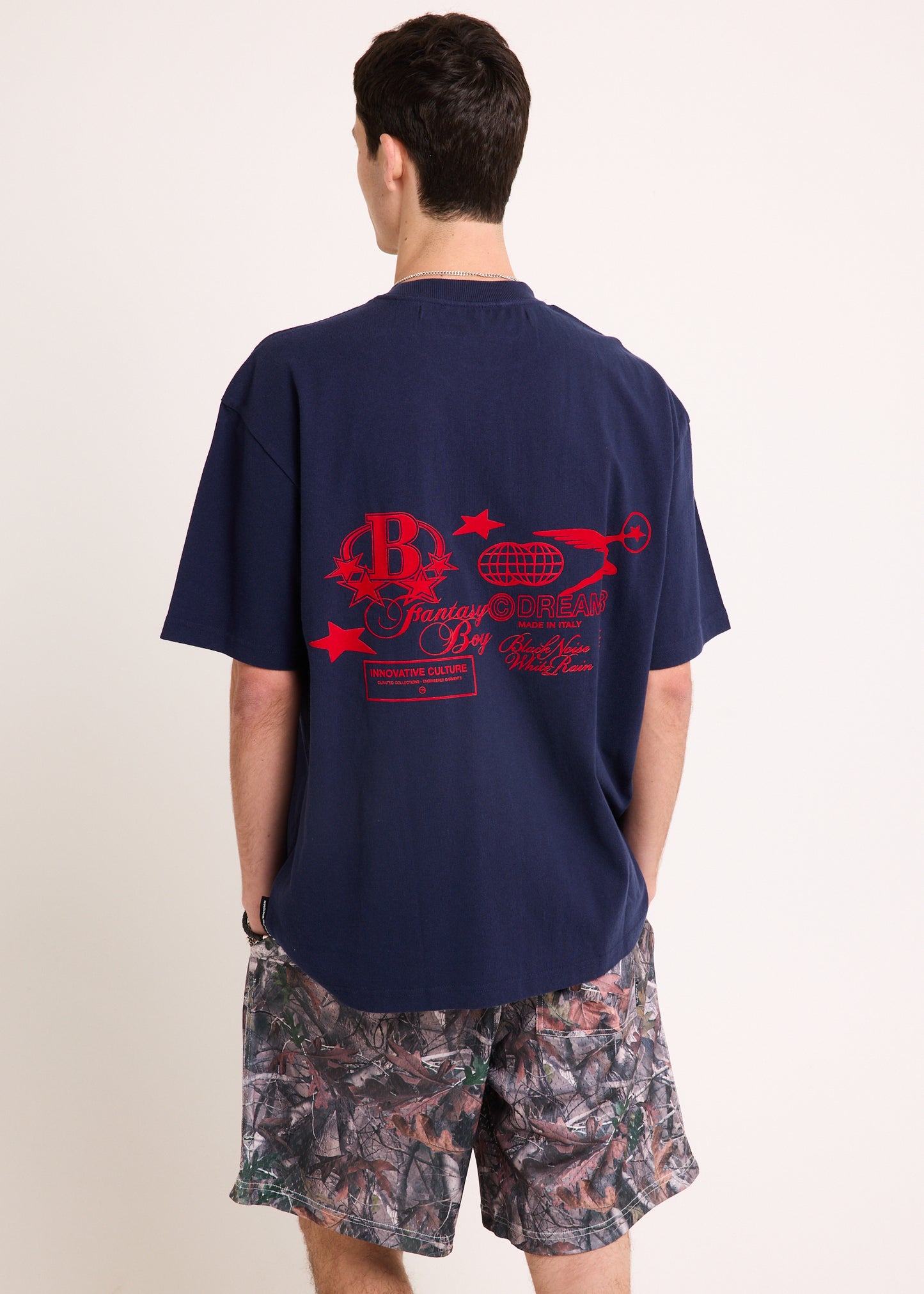 Fantasia T-Shirt