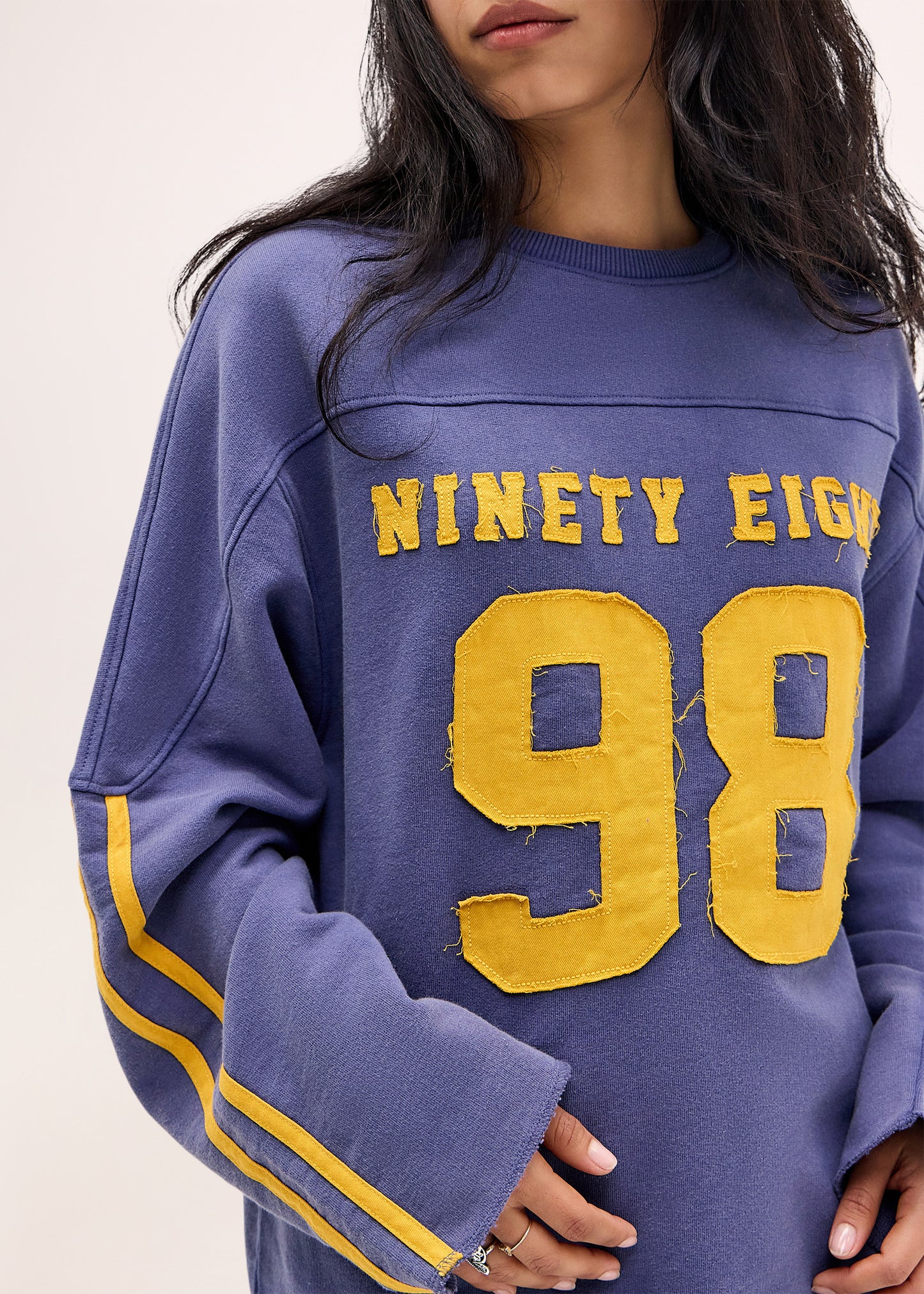 BDG APPLIQUE NUMBER SWEAT