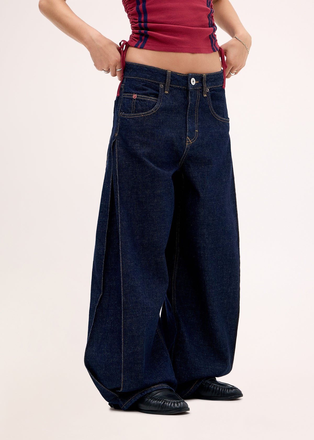 BDG Jaya Pleated Denim Jeans RINSE