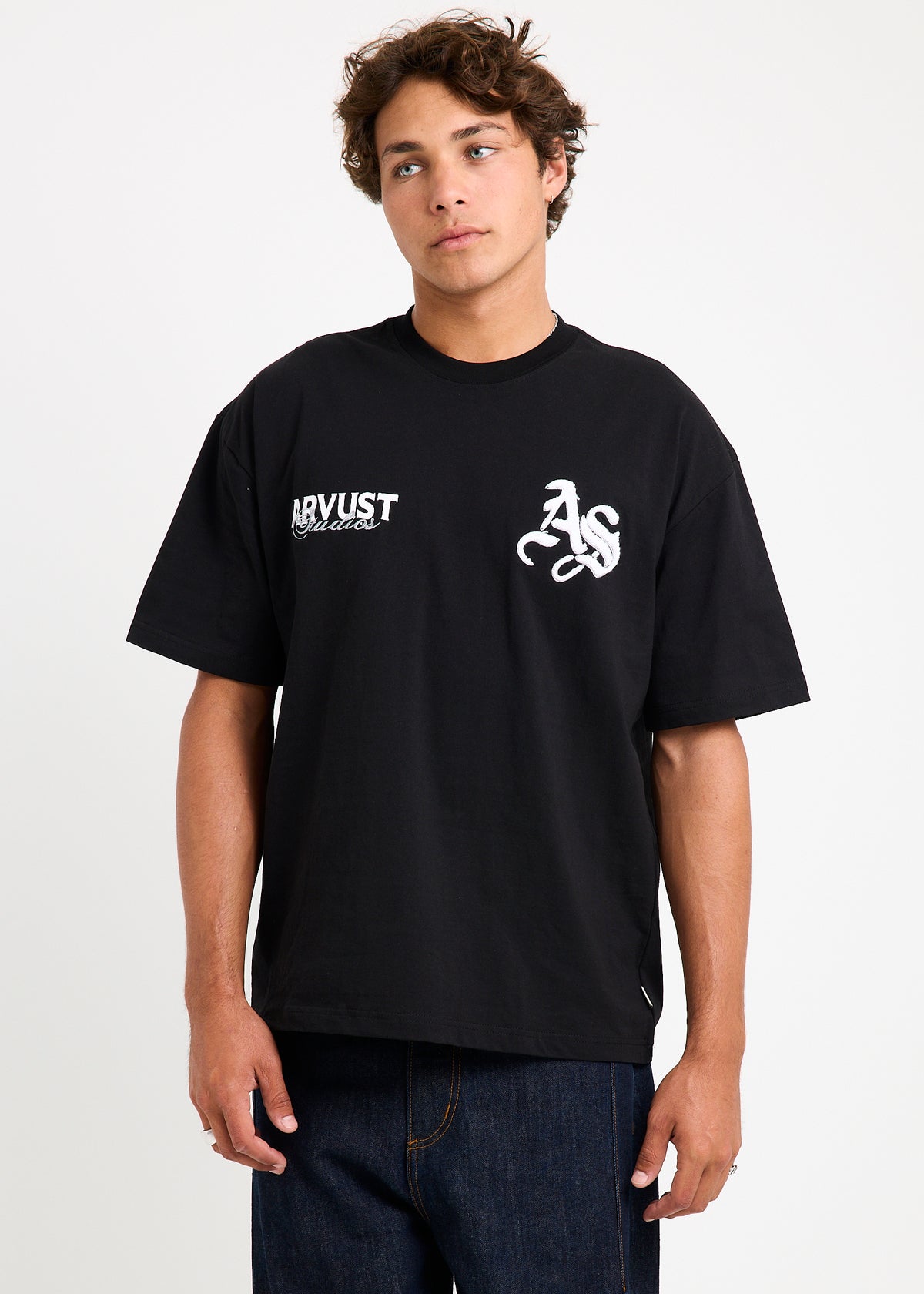 Institute T-Shirt BLACK