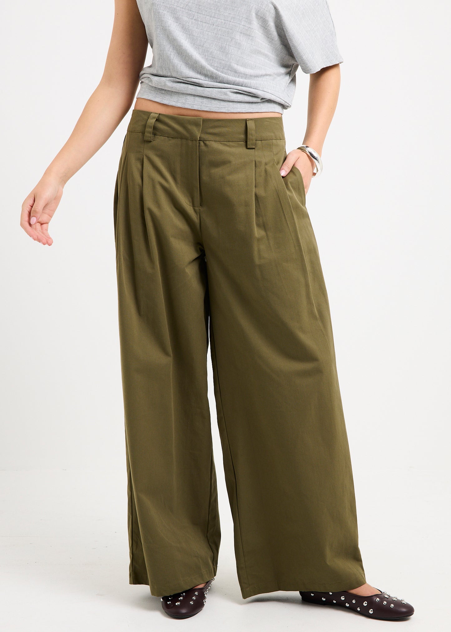 Annika Pleat Pants