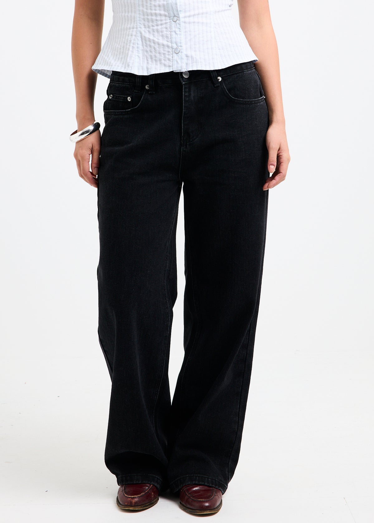 Priya Mid Straight Denim Jeans BLACK