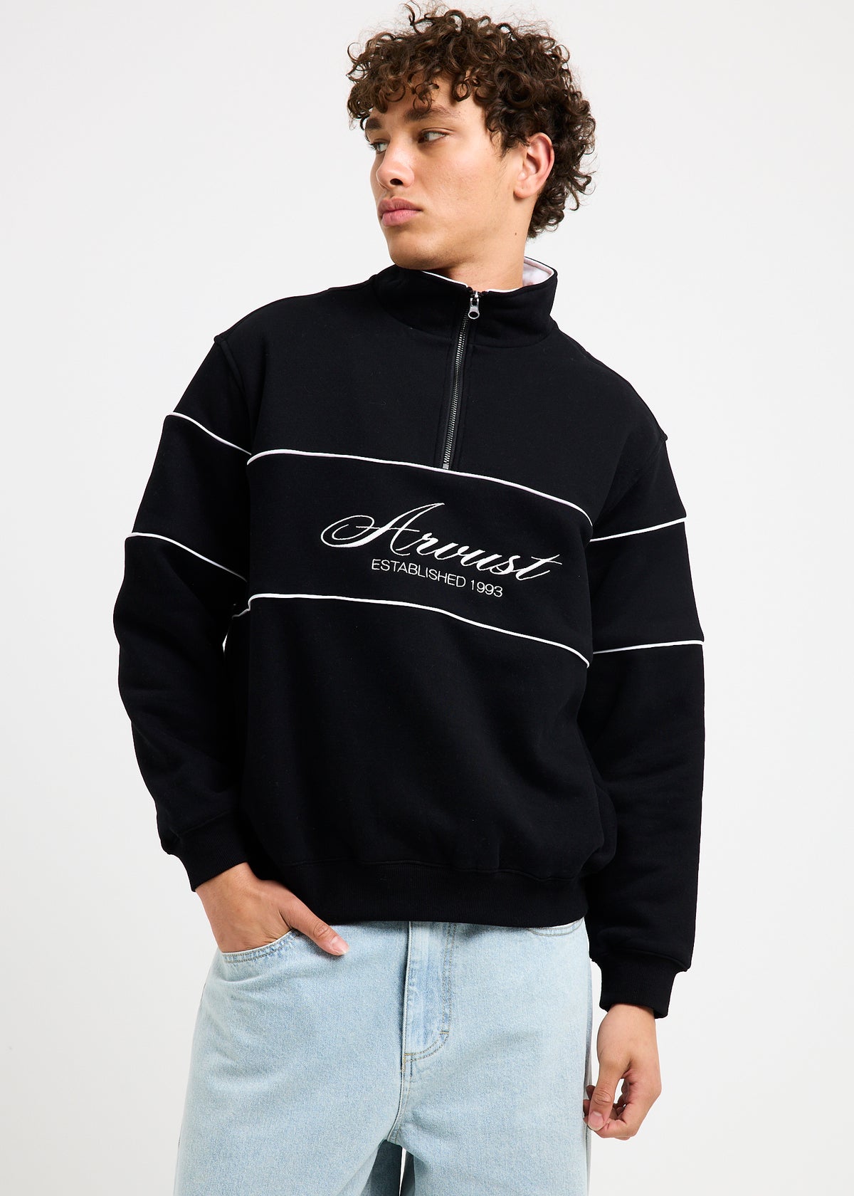 Location Quarter Zip BLACK
