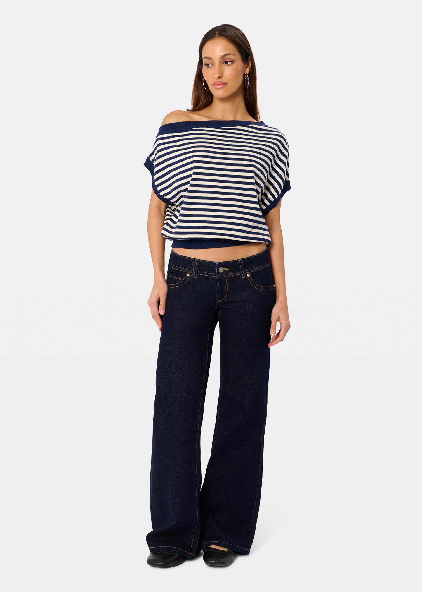 00 Super Low & Wide Denim Jeans