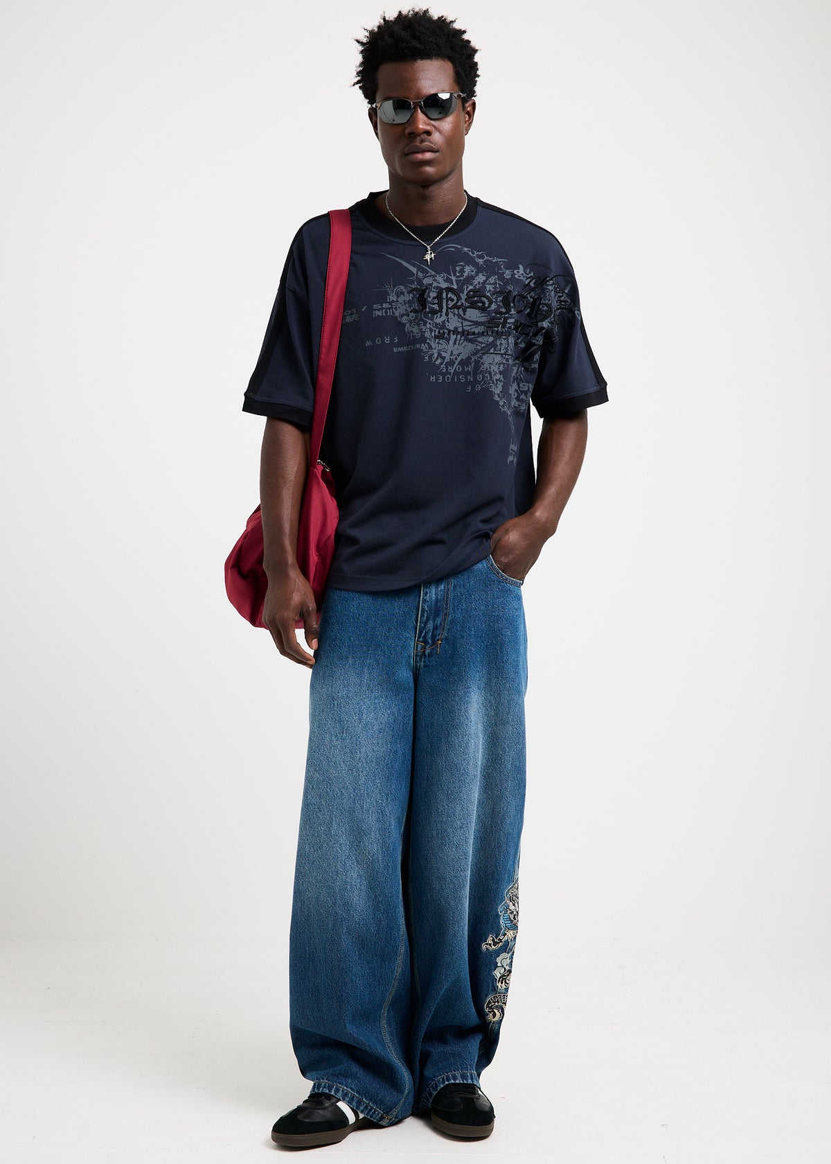 Loocee T-Shirt