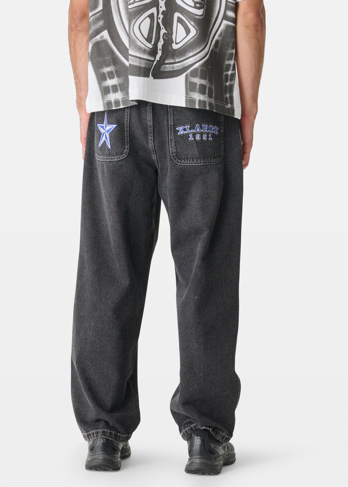 College Star Bull Denim Pants WORN BLACK