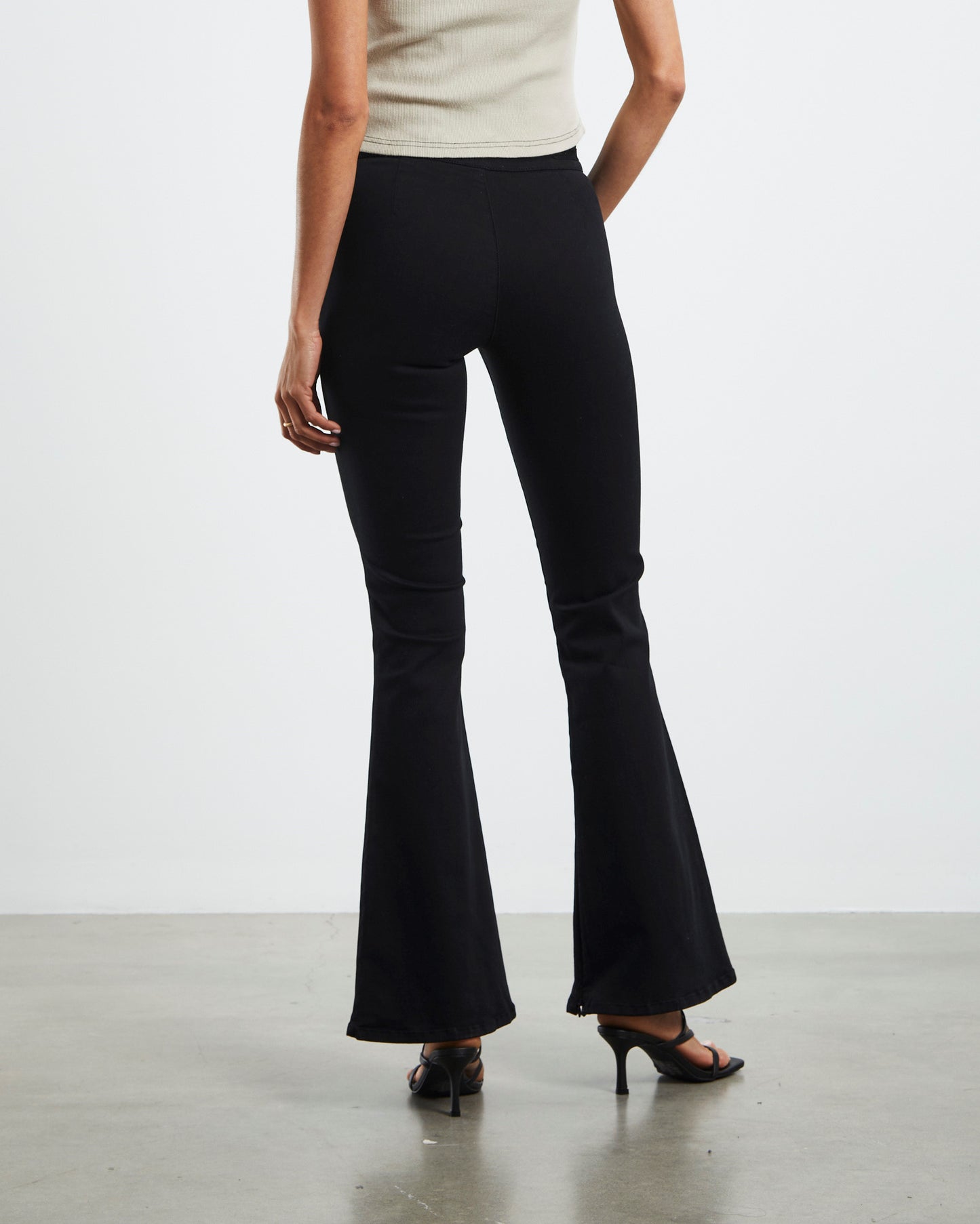 Devon Jeans Kick Night Black