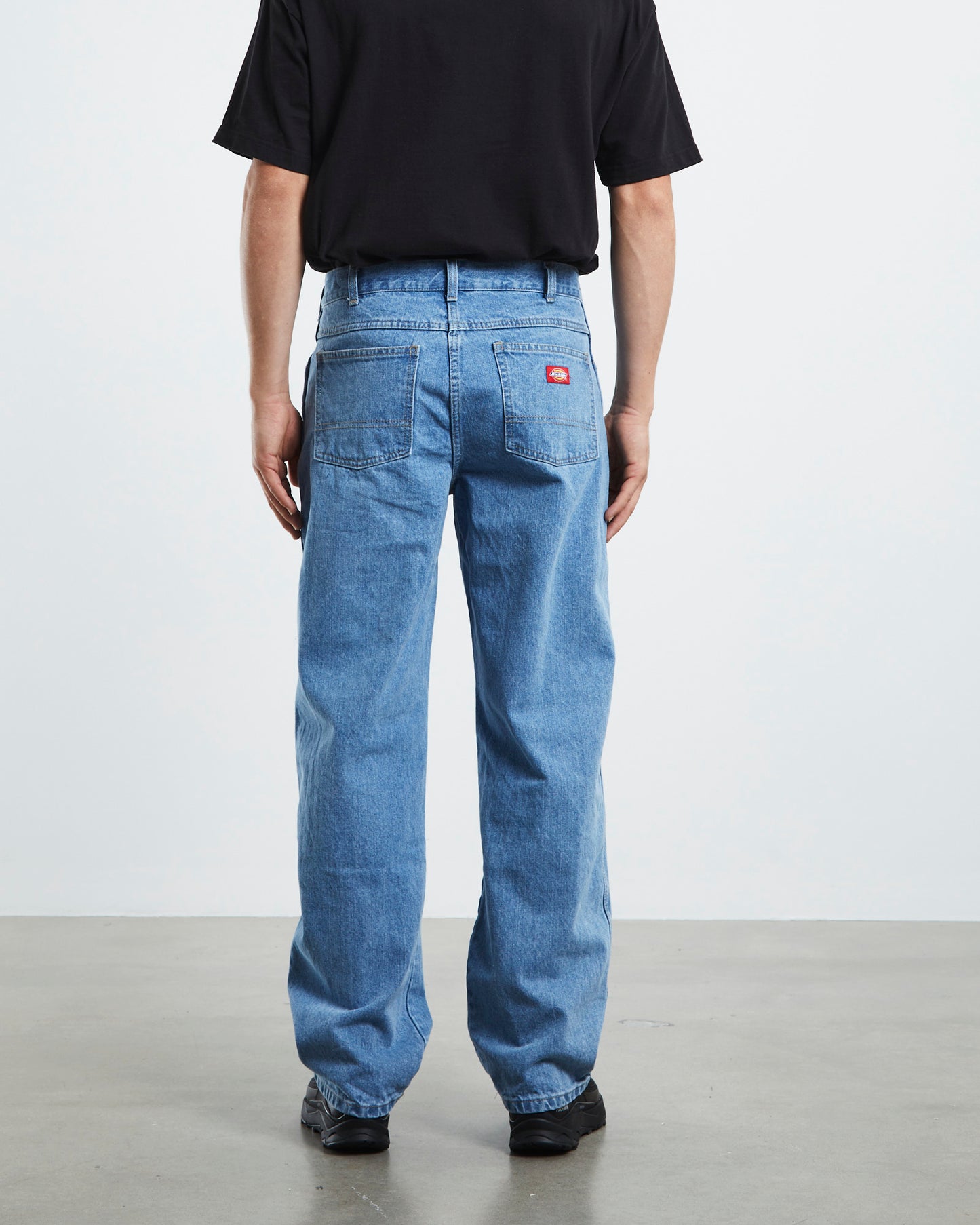 13293 Relaxed 5 Pocket Loose Denim Jeans