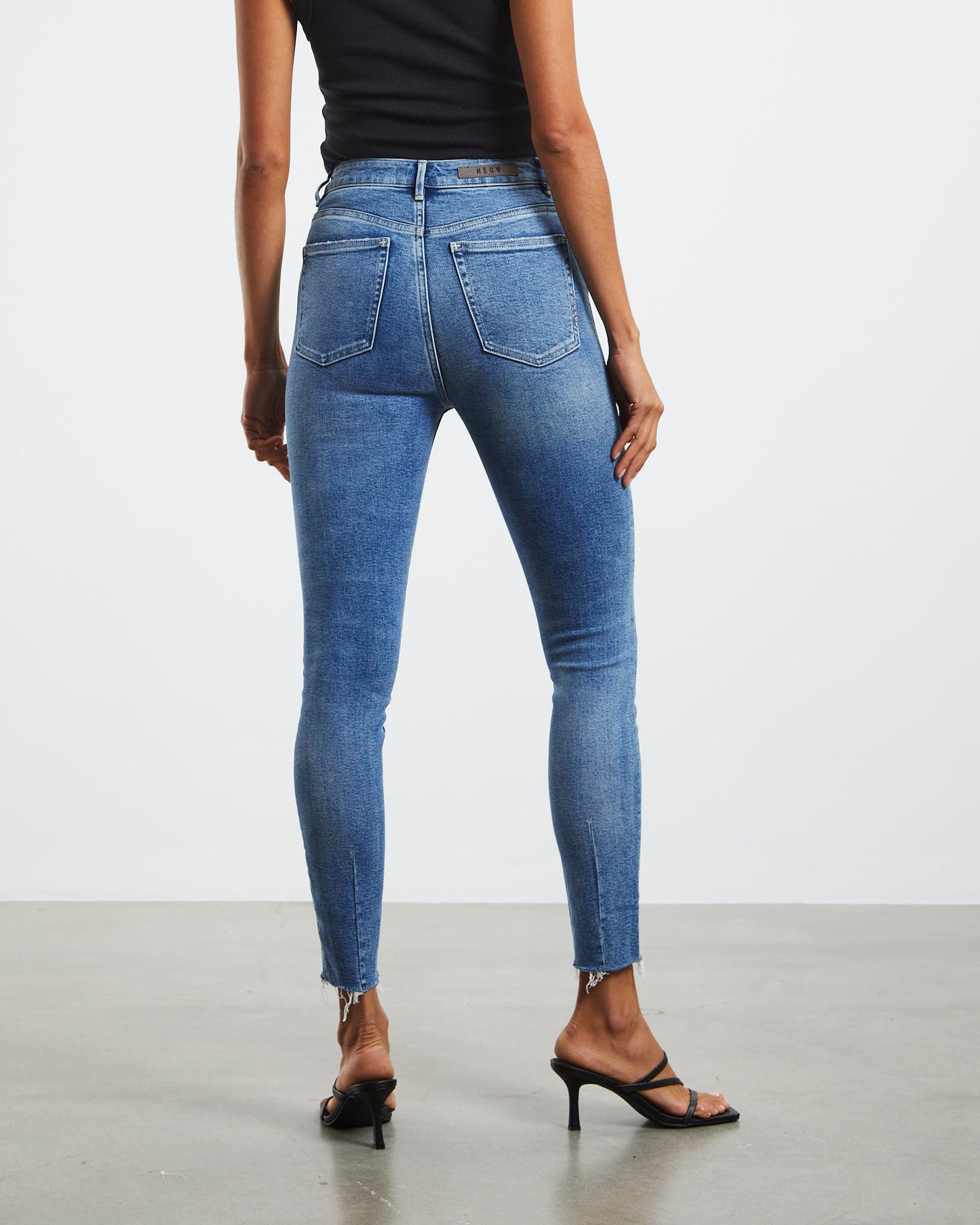 Marilyn Skinny Denim Jeans Broken