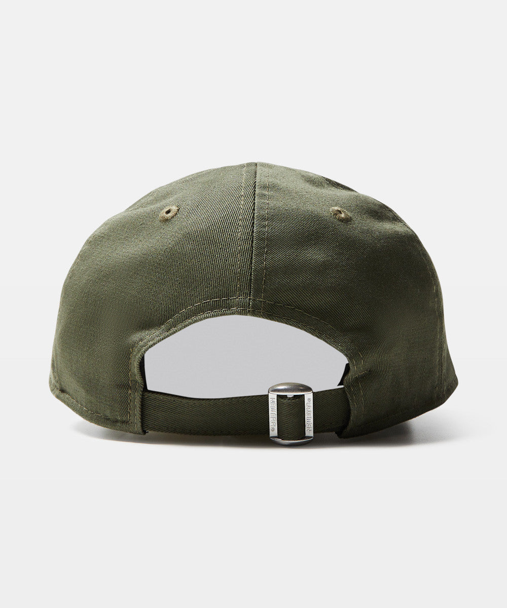 9Forty New York Yankees Cloth Strap Cap Olive/White KHAKI