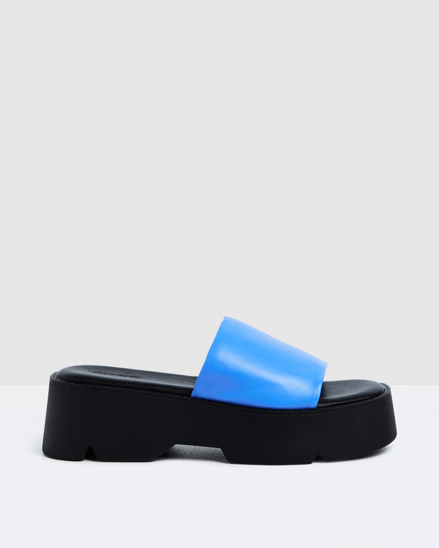 Freya Flatform Slides Azure