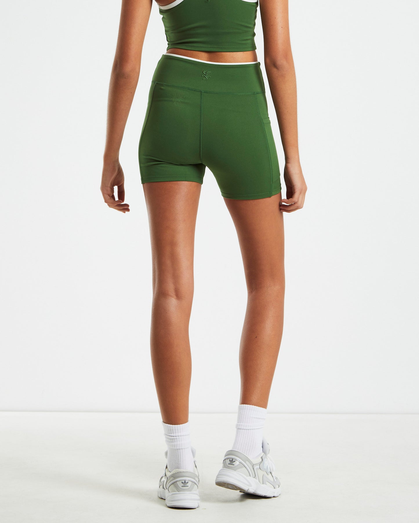 Pocket Seam Shorts Green/Cream