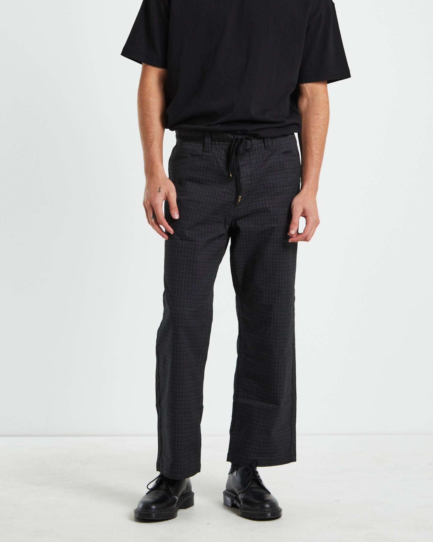 AG Sakte Check Pants in Black