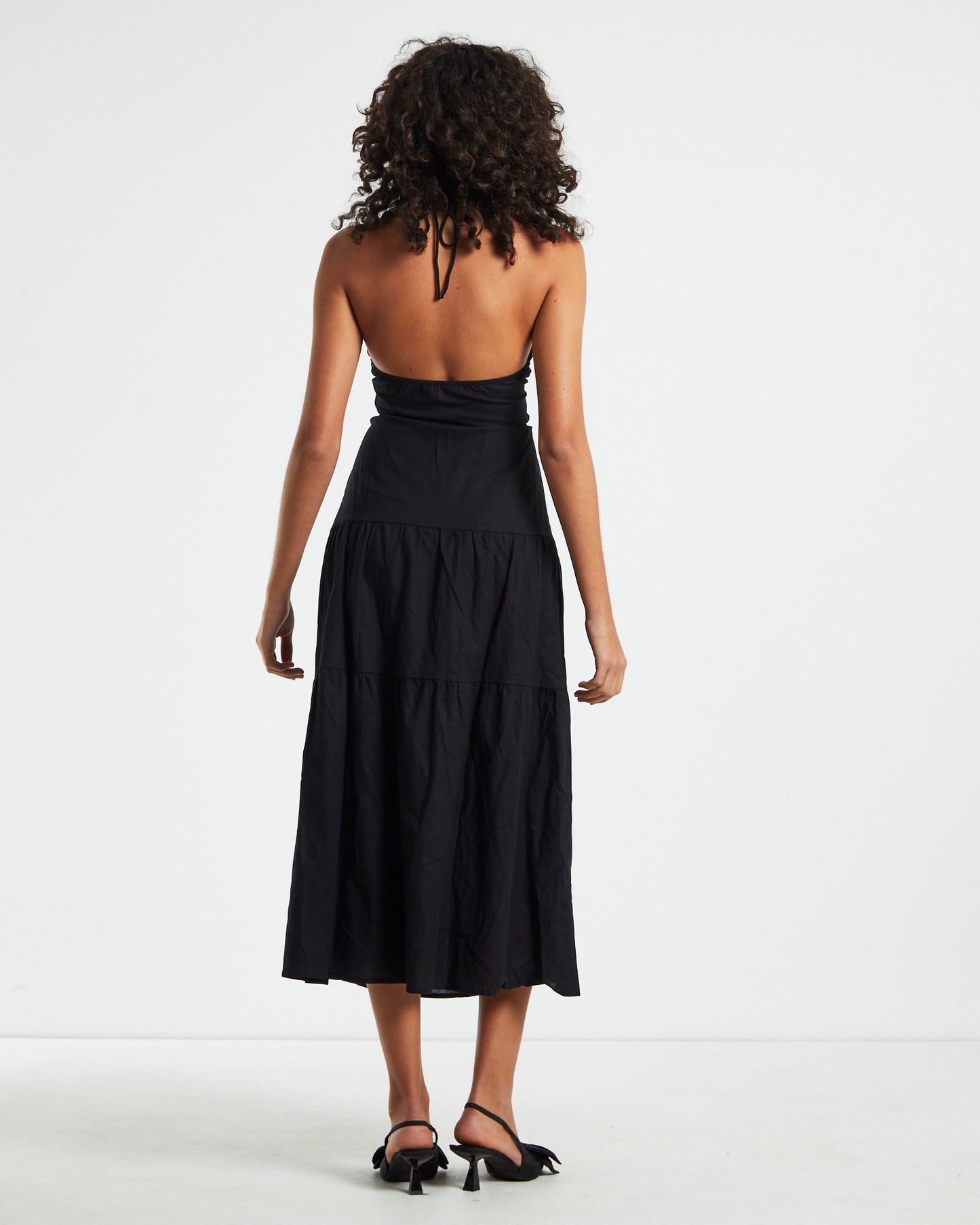 Niah Tiered Tie Up Midi Dress in Black