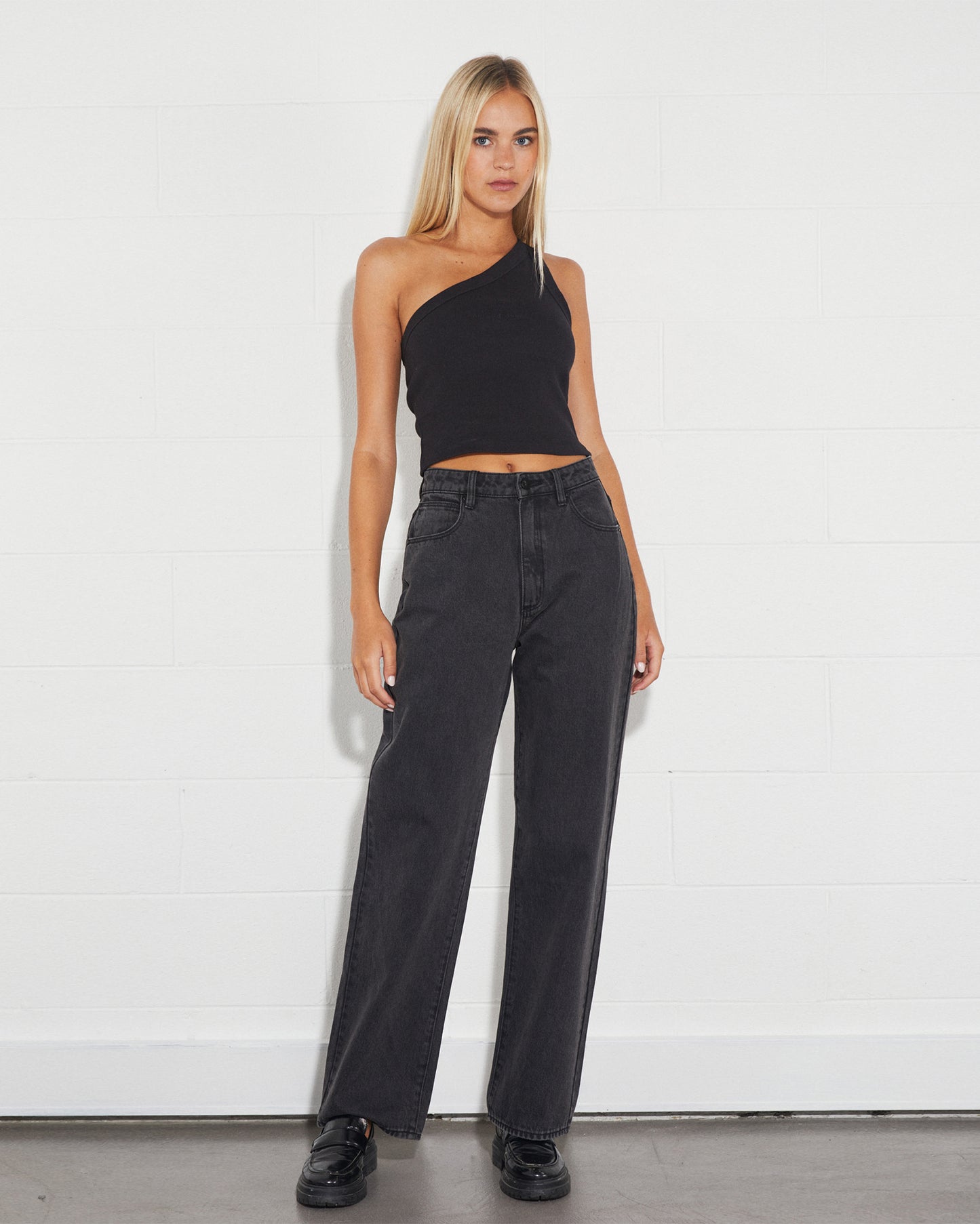 Heather One Shoulder in Black