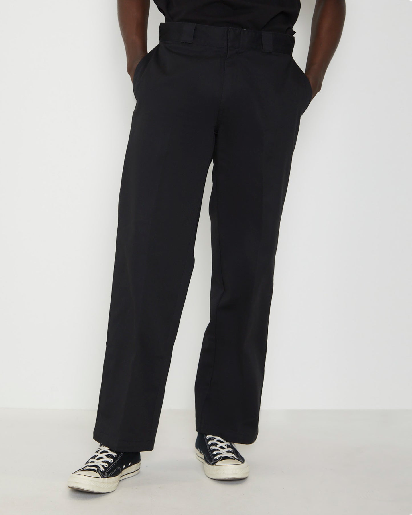 852 Pants in Washed Black